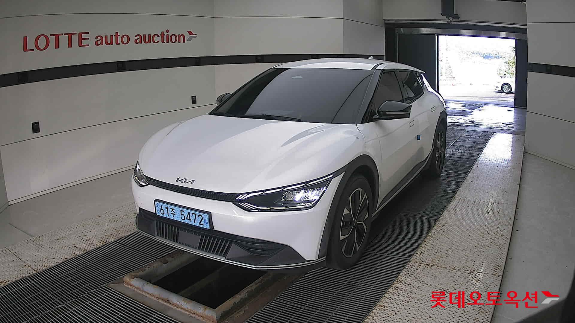 Kia EV6 2022 Белый из Кореи