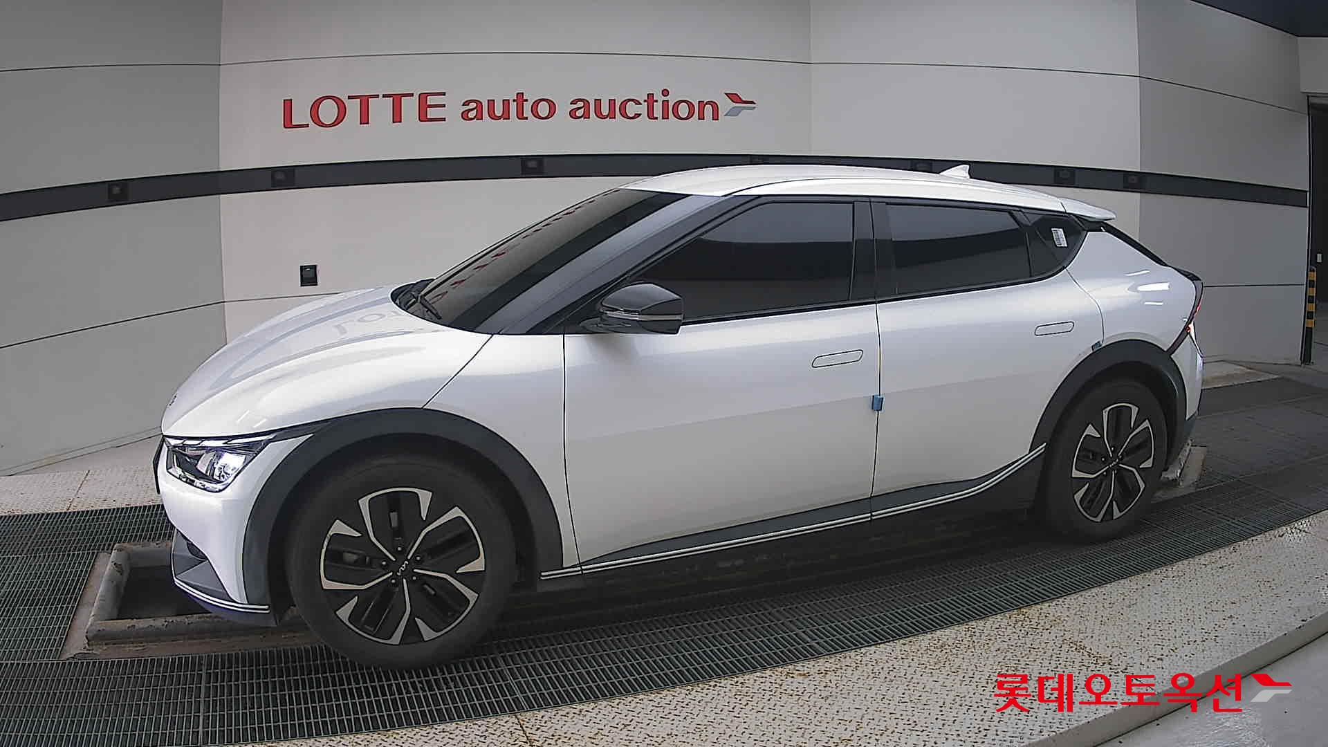 Kia EV6 id 3057651 из Кореи 12