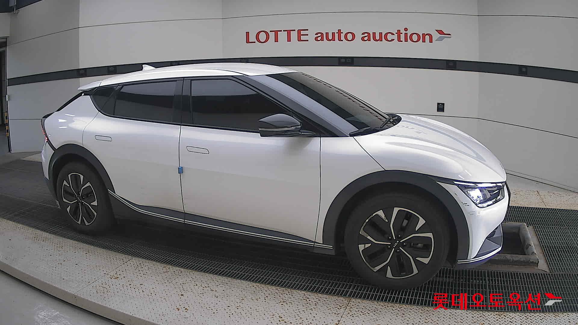 Kia EV6 id 3057651 из Кореи 17