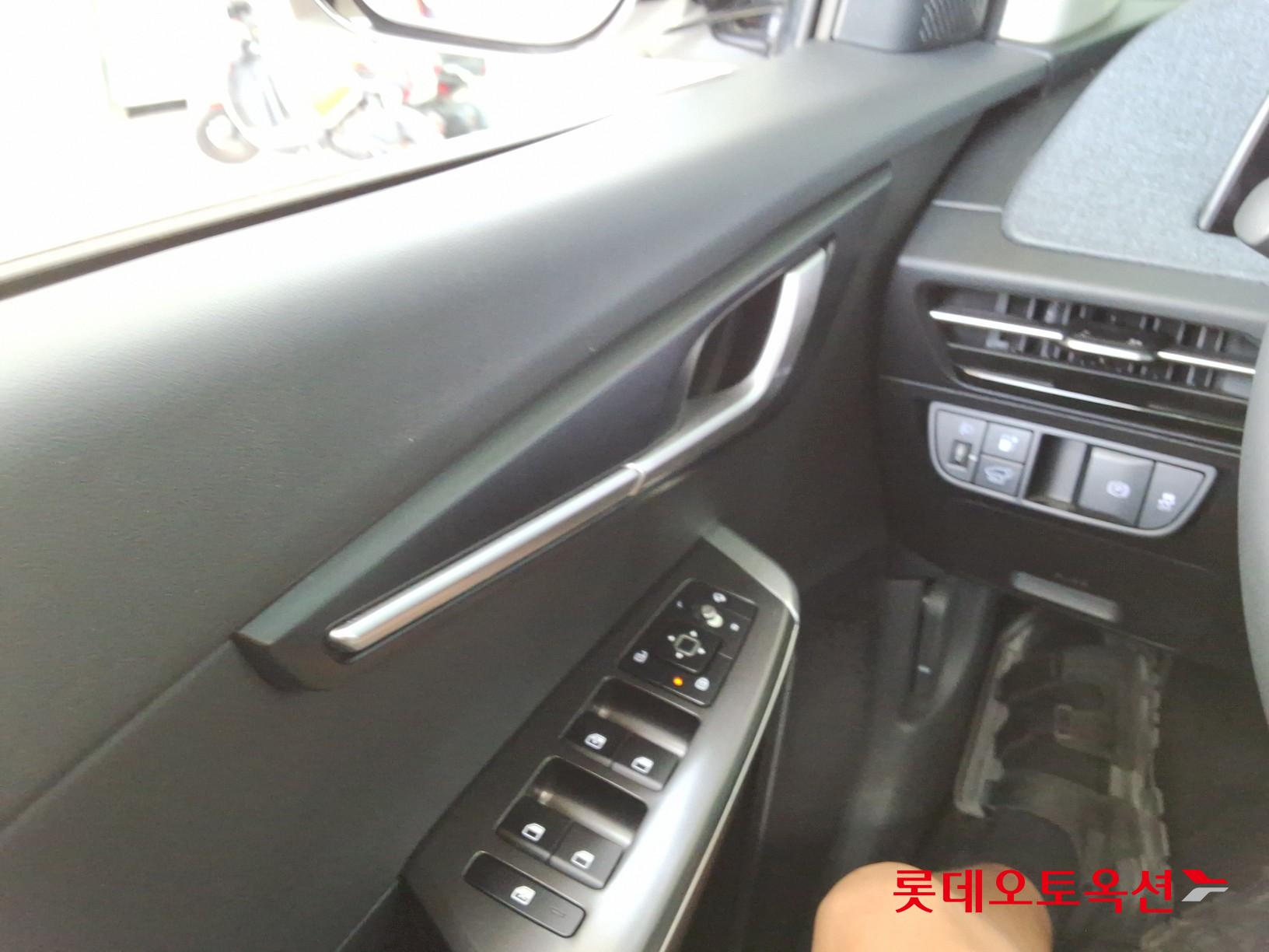 Kia EV6 id 3057651 из Кореи 28