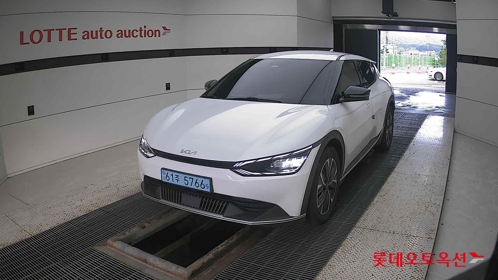 Kia EV6 2022 Белый из Кореи