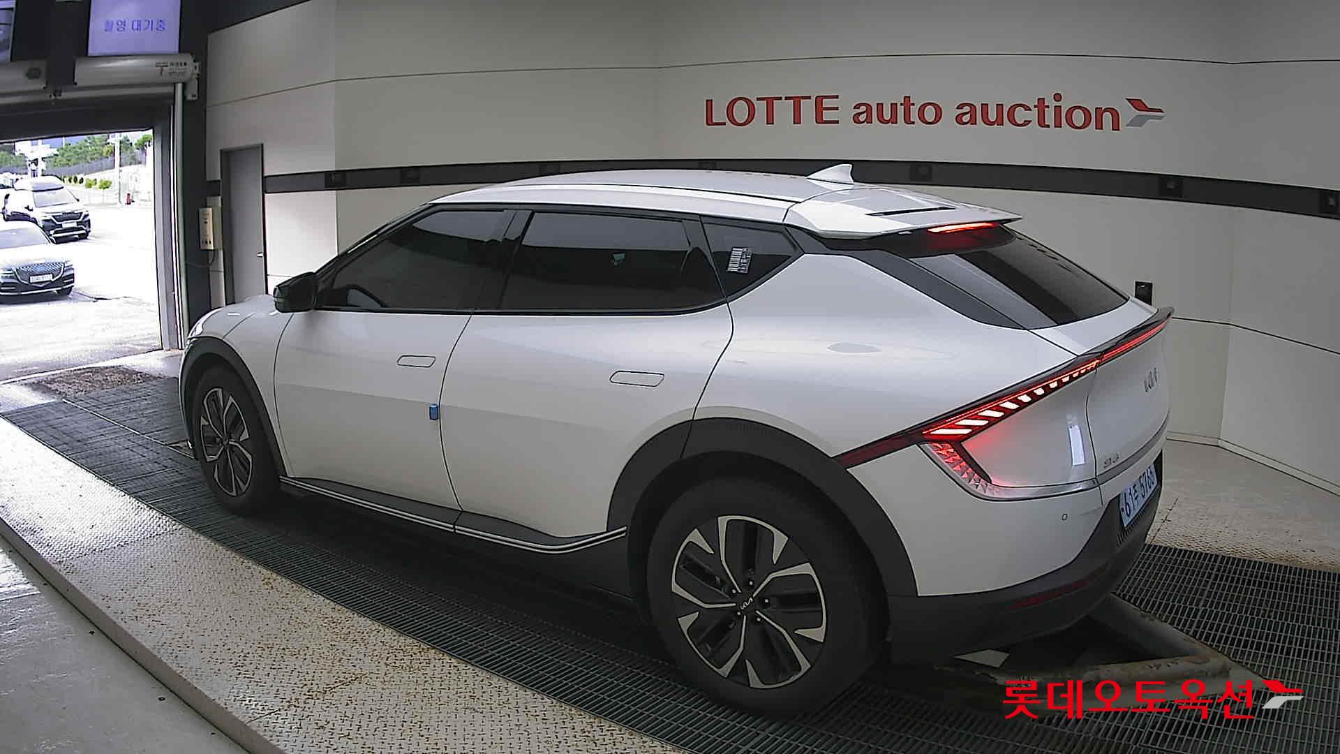 Kia EV6 id 3062787 из Кореи 10