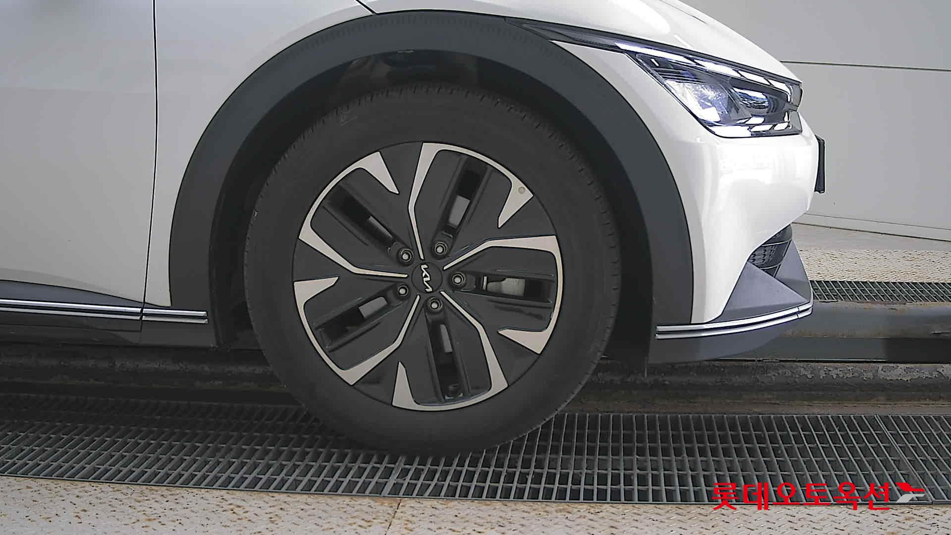 Kia EV6 id 3062787 из Кореи 23