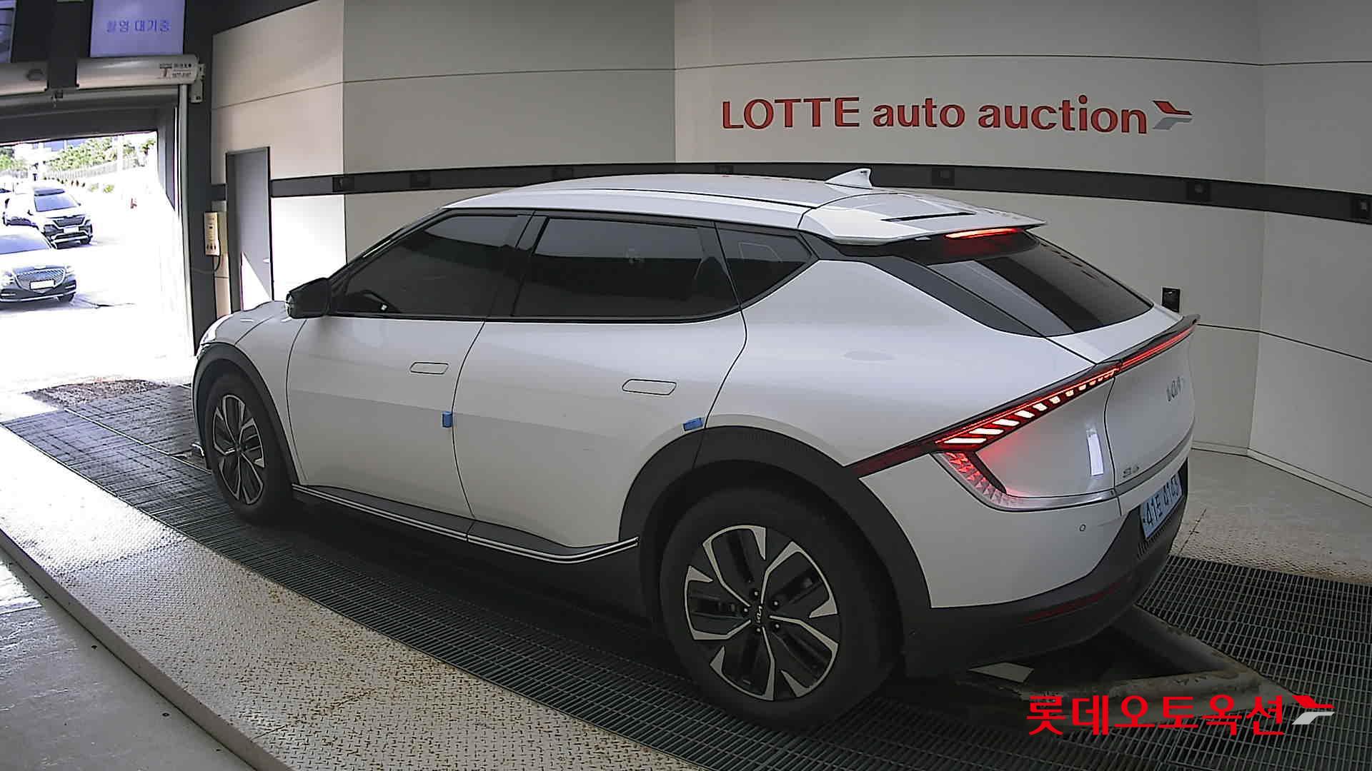 Kia EV6 id 3057663 из Кореи 10