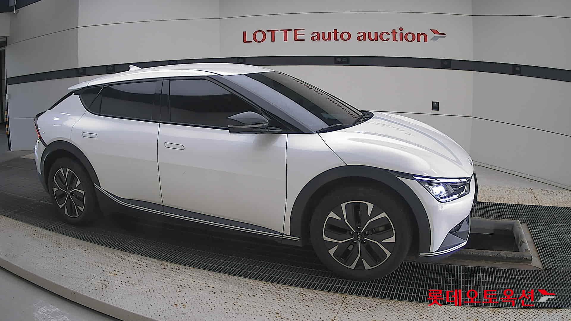 Kia EV6 id 3057663 из Кореи 17