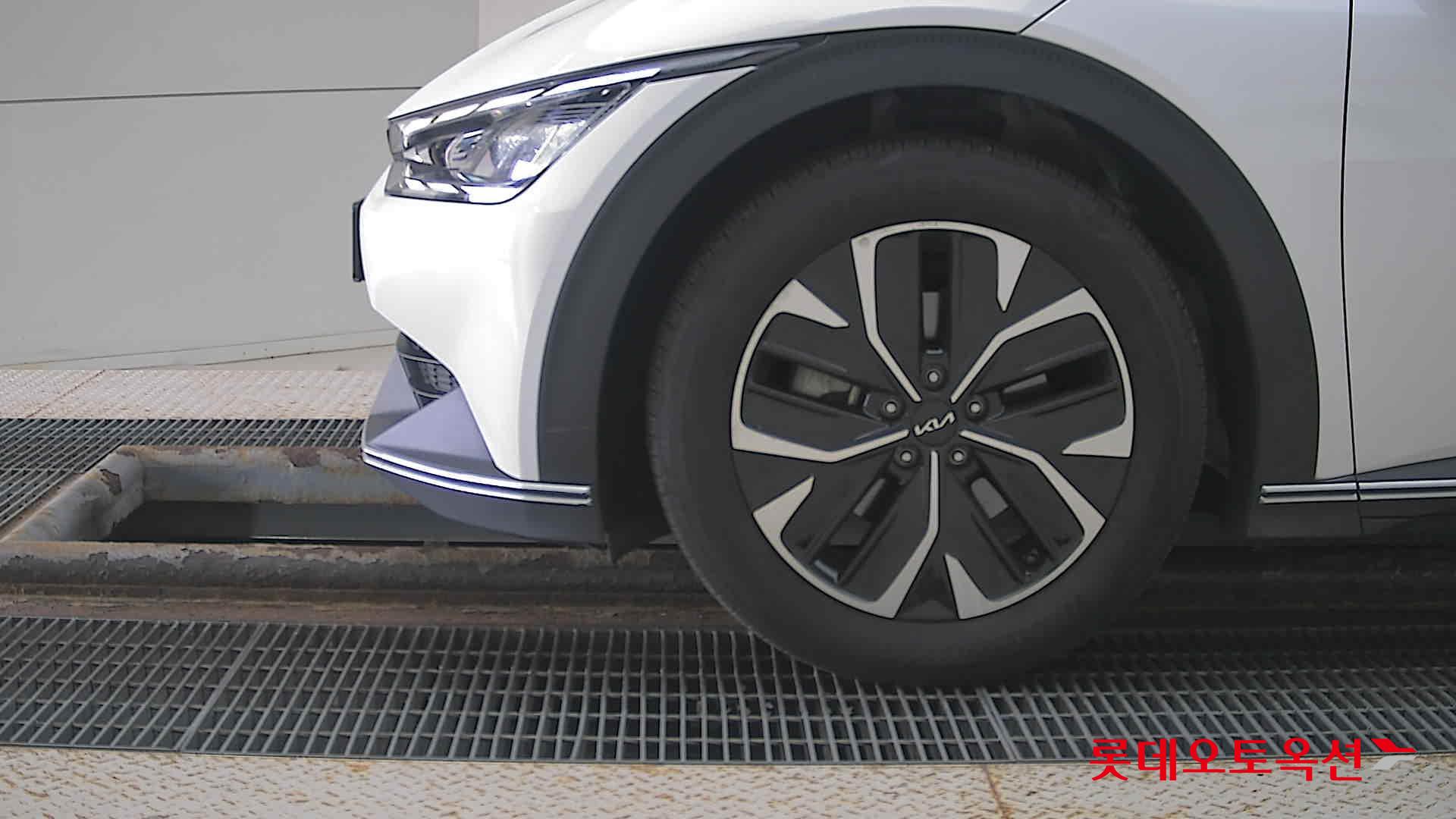 Kia EV6 id 3057663 из Кореи 21