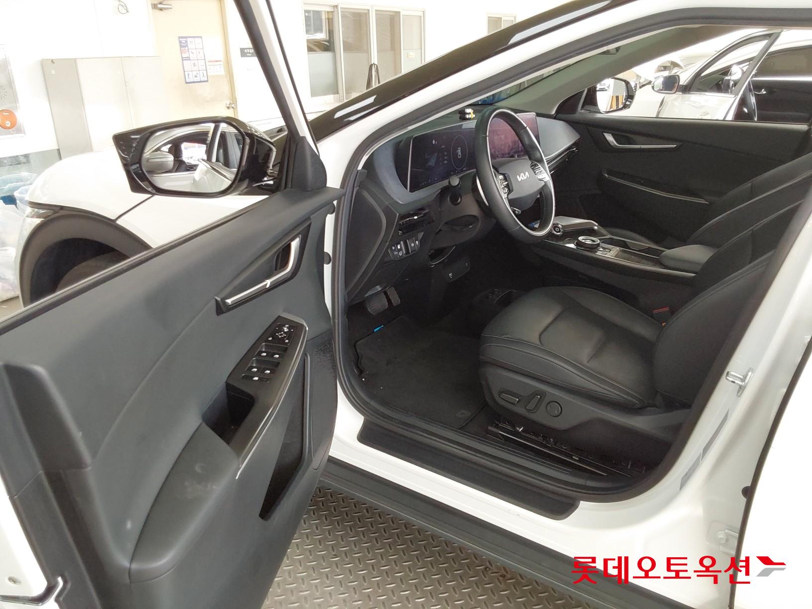 Kia EV6 id 3057663 из Кореи 35