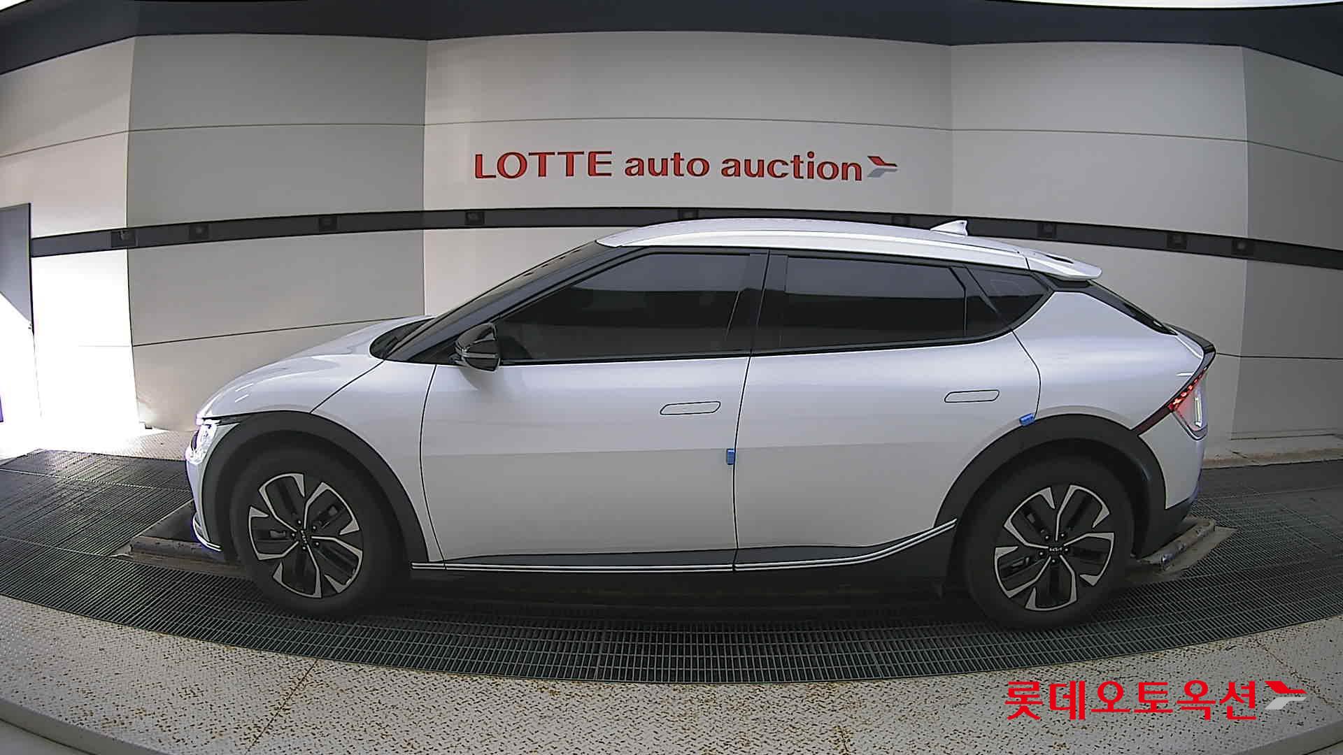 Kia EV6 id 3057661 из Кореи 7