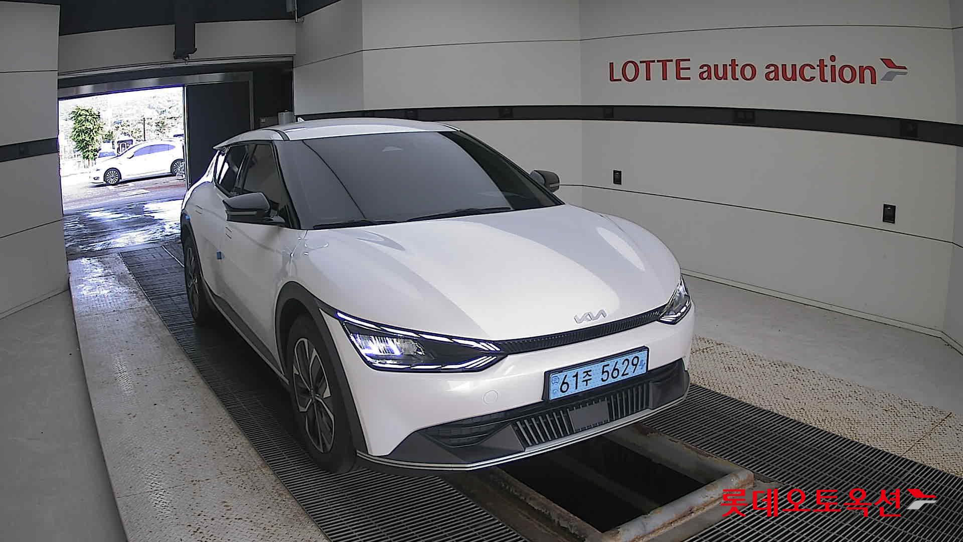 Kia EV6 id 3057661 из Кореи 15