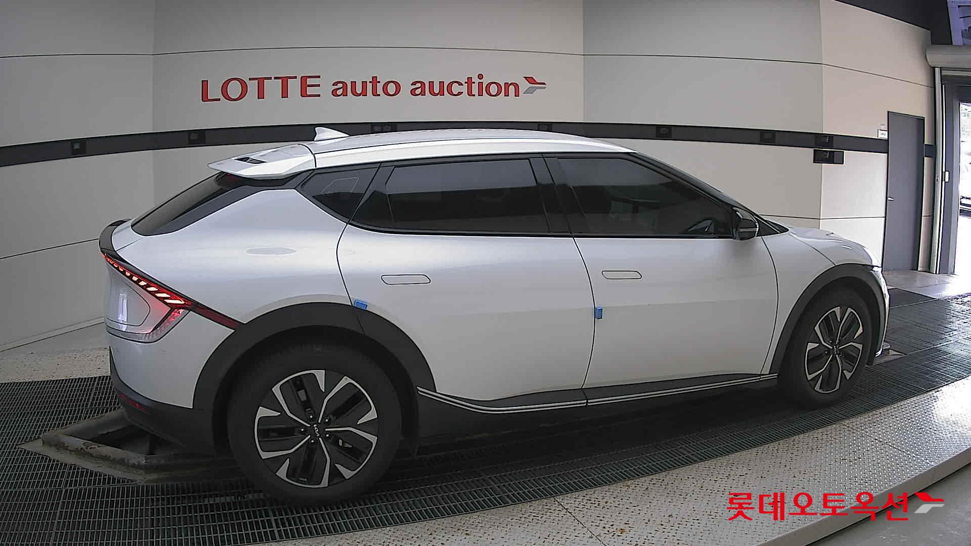 Kia EV6 id 3057661 из Кореи 18