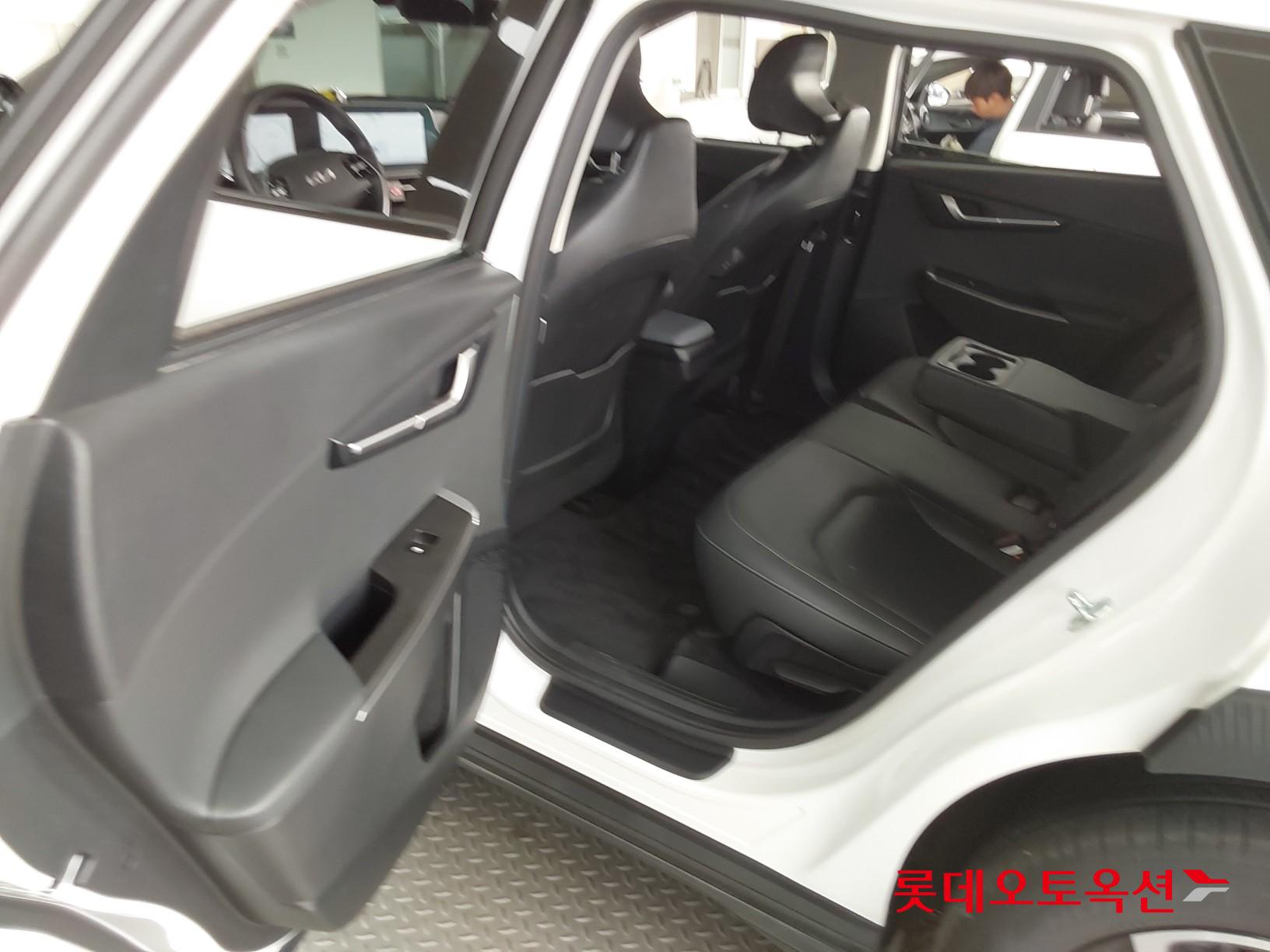 Kia EV6 id 3057661 из Кореи 36