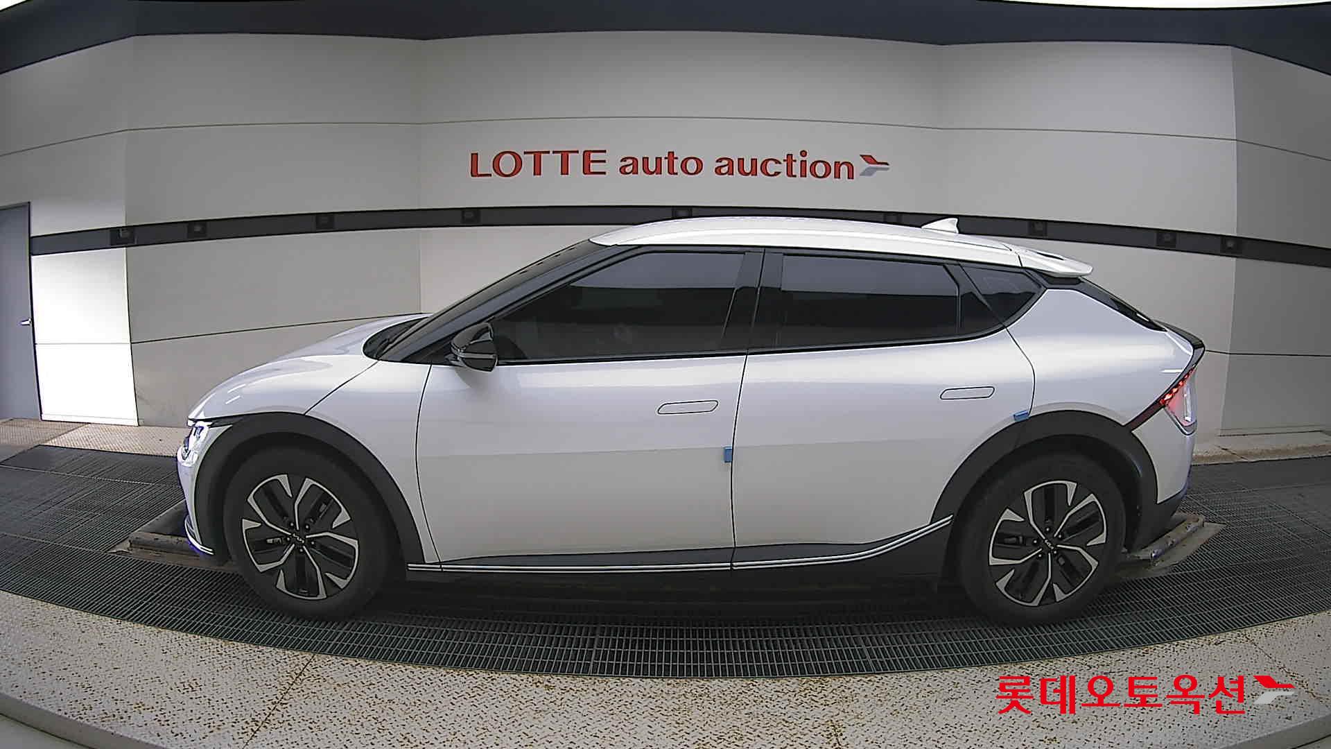 Kia EV6 id 3057654 из Кореи 7