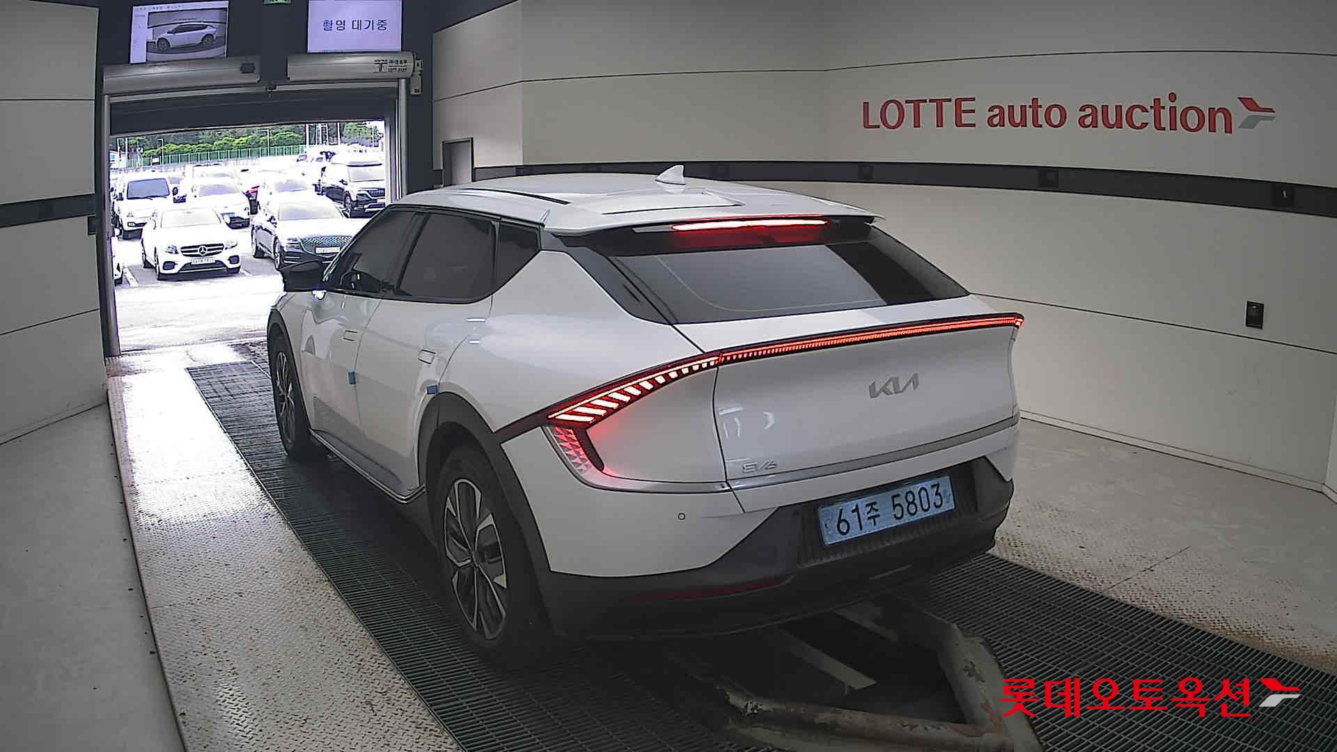 Kia EV6 id 3057654 из Кореи 9