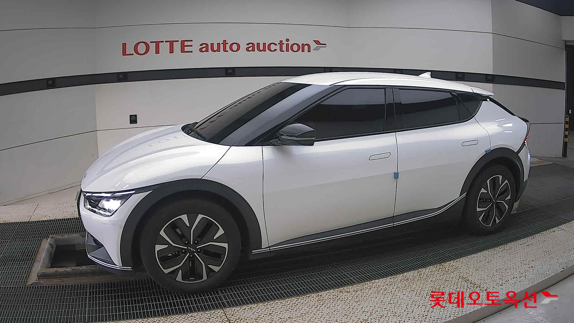 Kia EV6 id 3057654 из Кореи 12