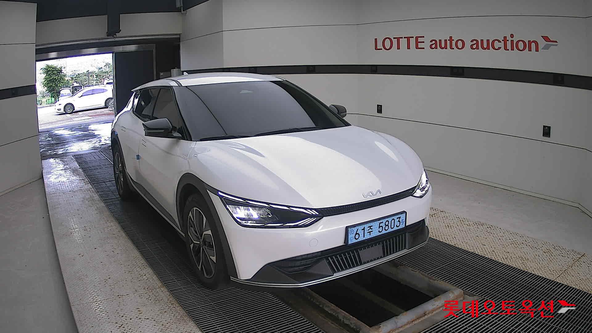 Kia EV6 id 3057654 из Кореи 15