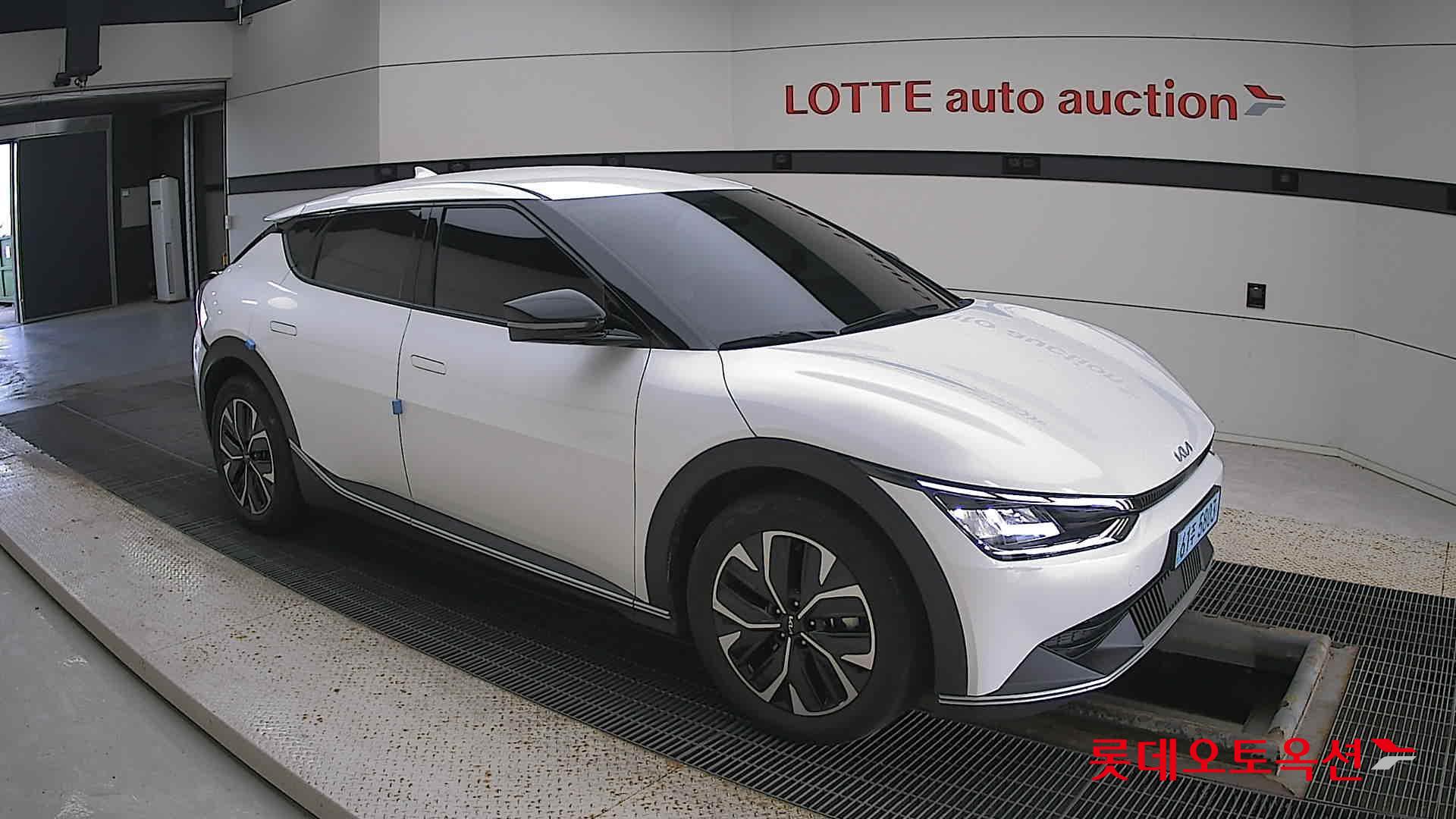 Kia EV6 id 3057654 из Кореи 16