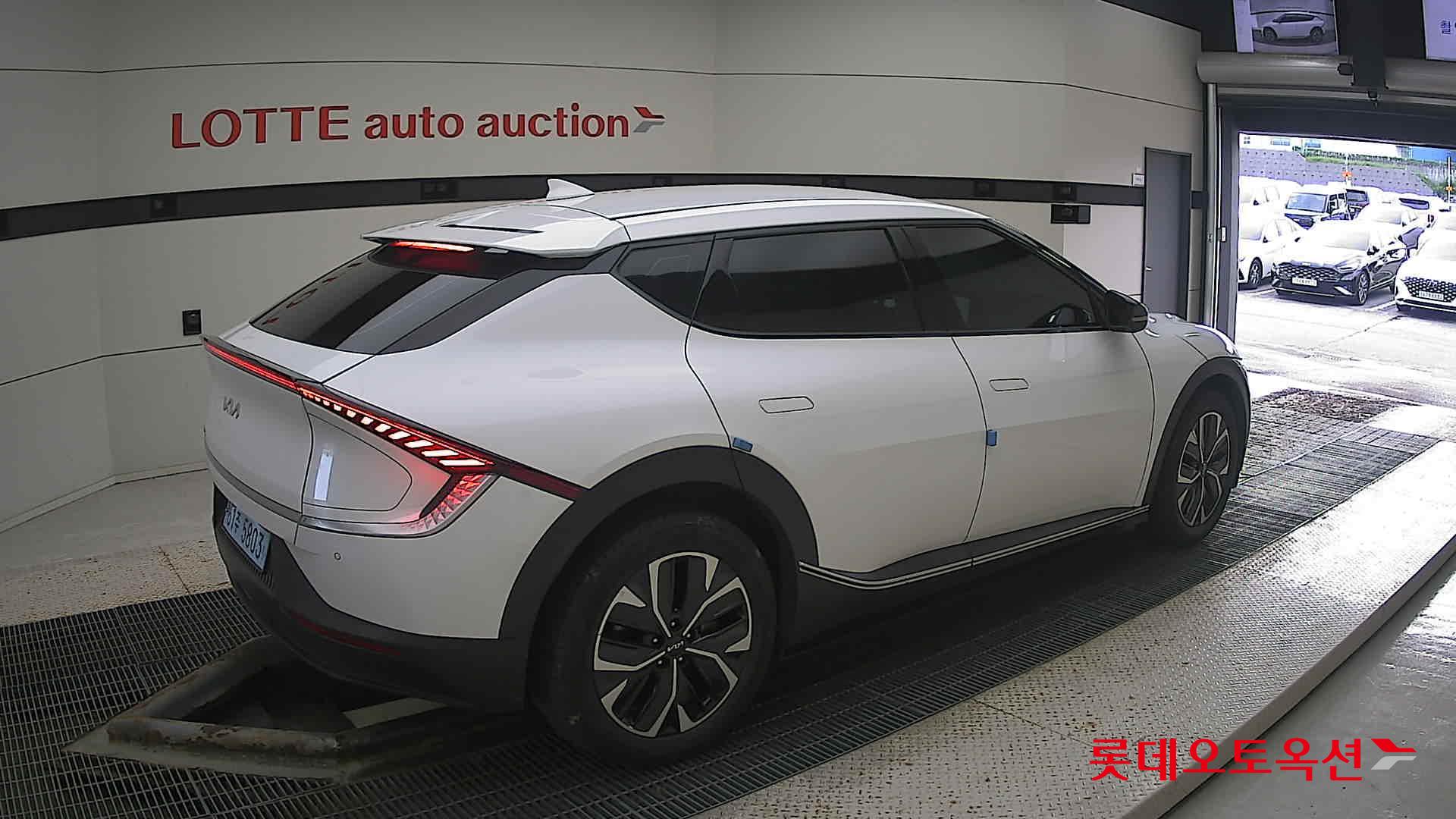 Kia EV6 id 3057654 из Кореи 19