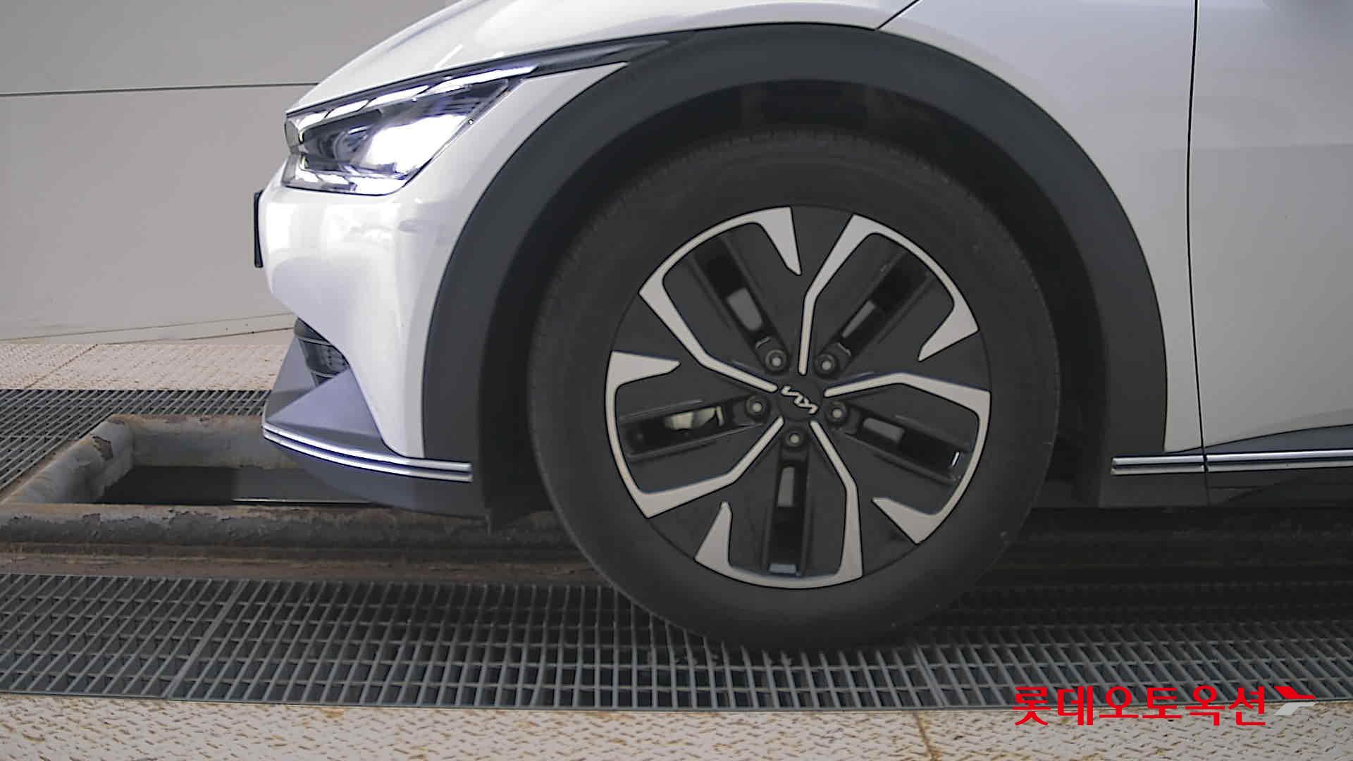 Kia EV6 id 3057654 из Кореи 21