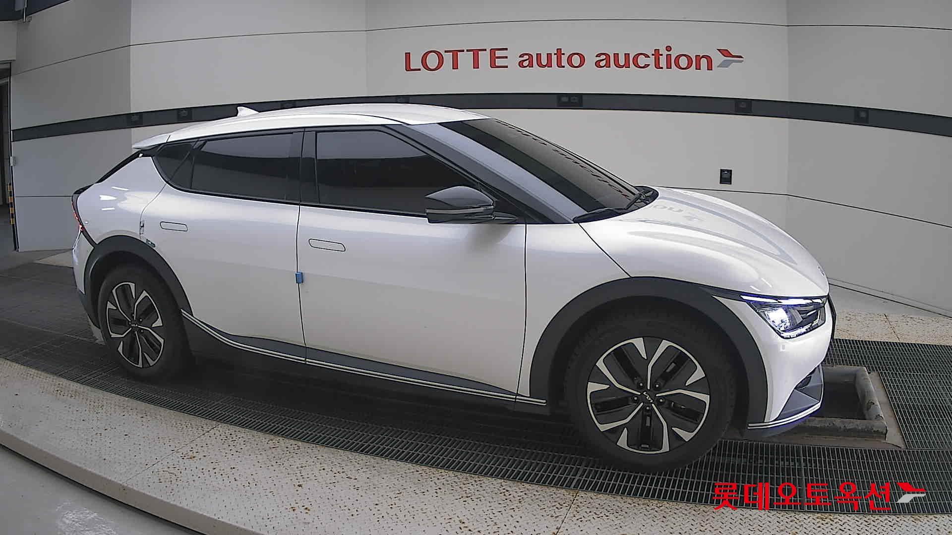 Kia EV6 id 3057655 из Кореи 17