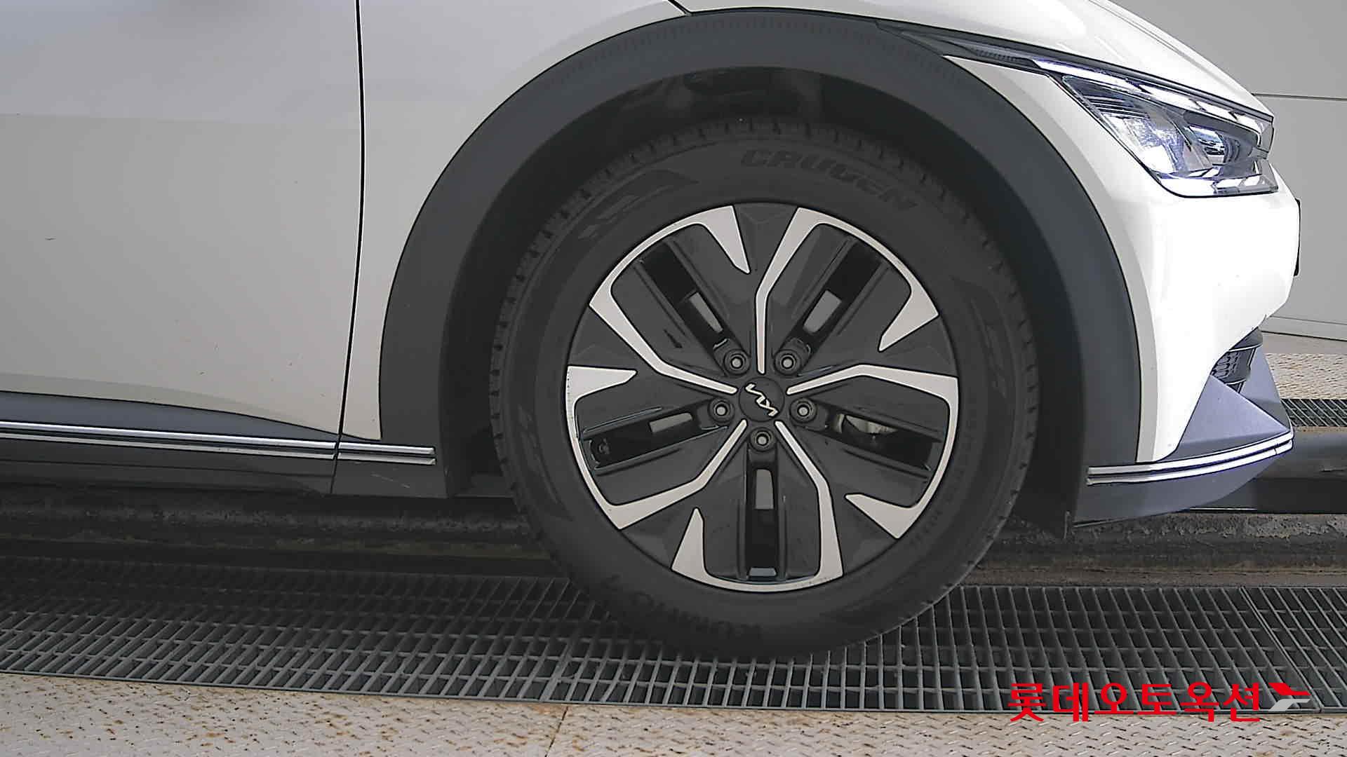 Kia EV6 id 3057655 из Кореи 23