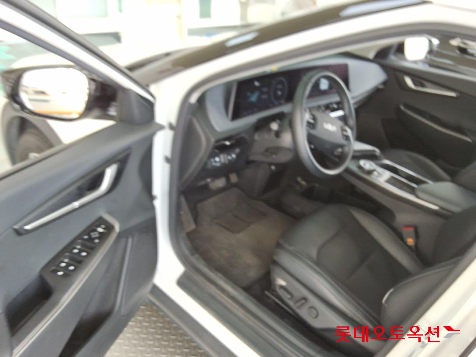 Kia EV6 id 3057655 из Кореи 35