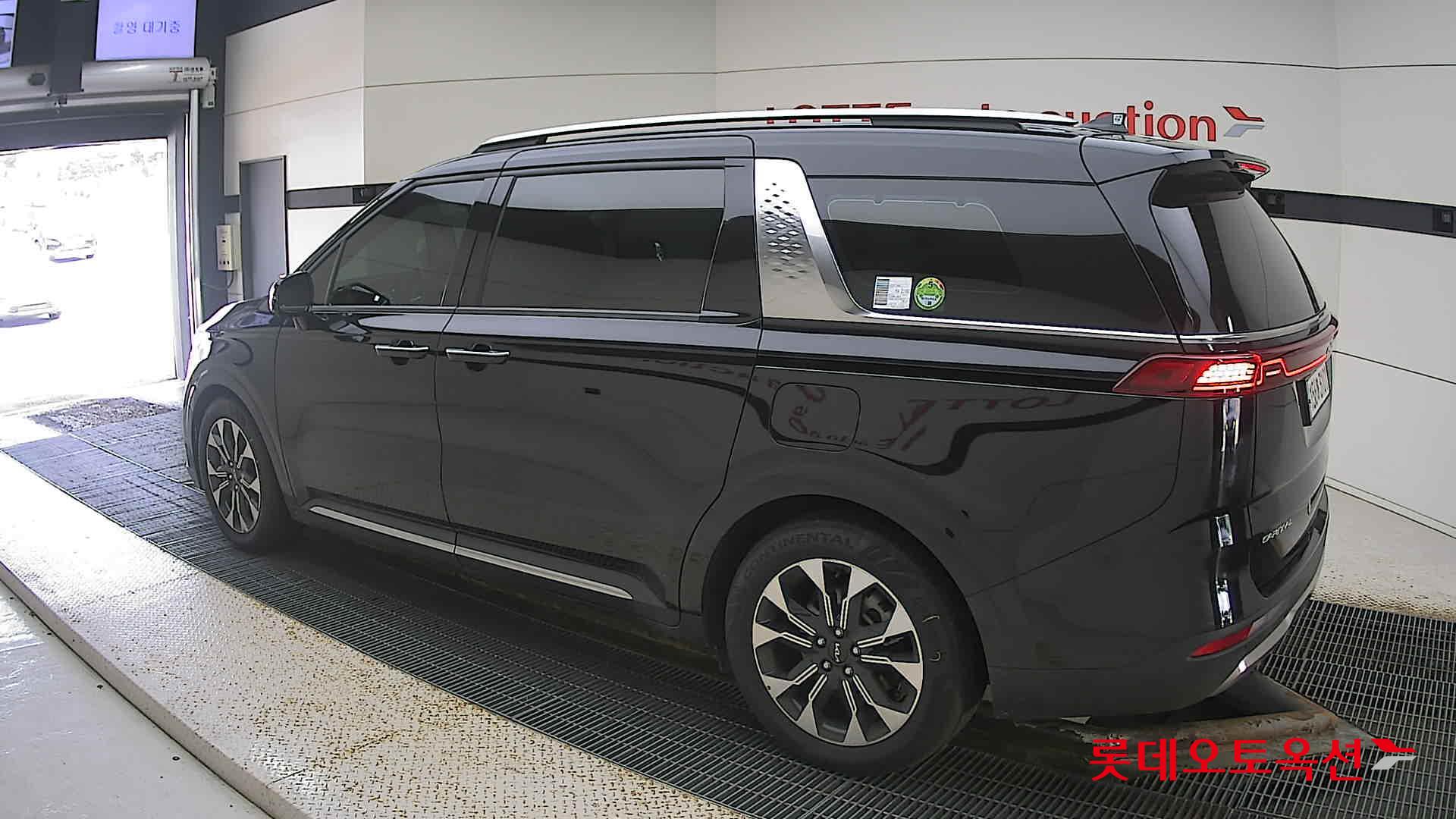 Kia Carnival Limousine id 3097983 из Кореи 10