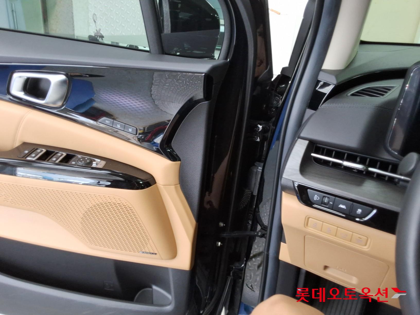 Kia Carnival Limousine id 3097983 из Кореи 28