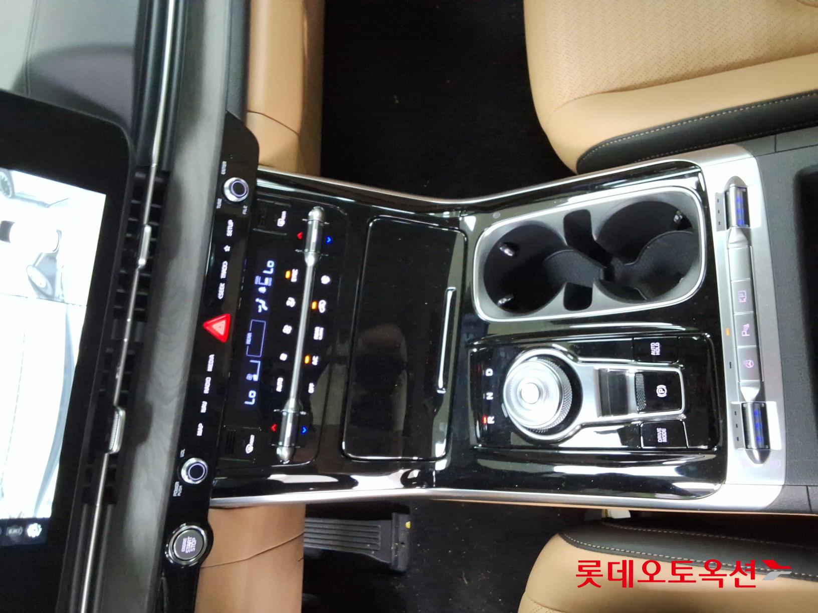 Kia Carnival Limousine id 3097983 из Кореи 31