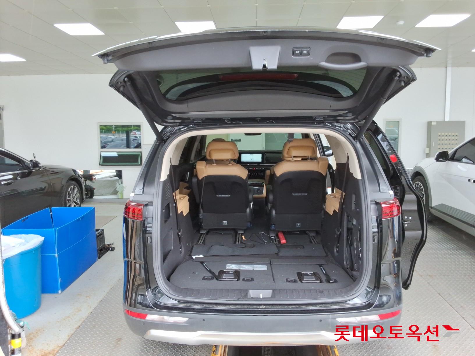 Kia Carnival Limousine id 3097983 из Кореи 37