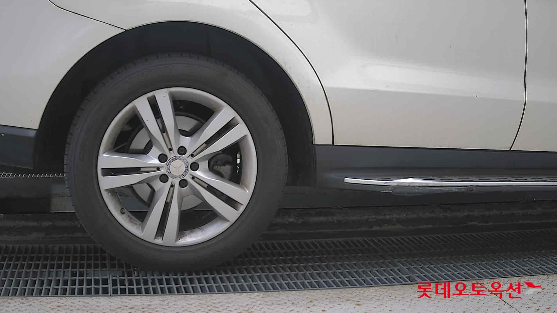 مرسيدس ML 350 BLUETEC 4MATIC