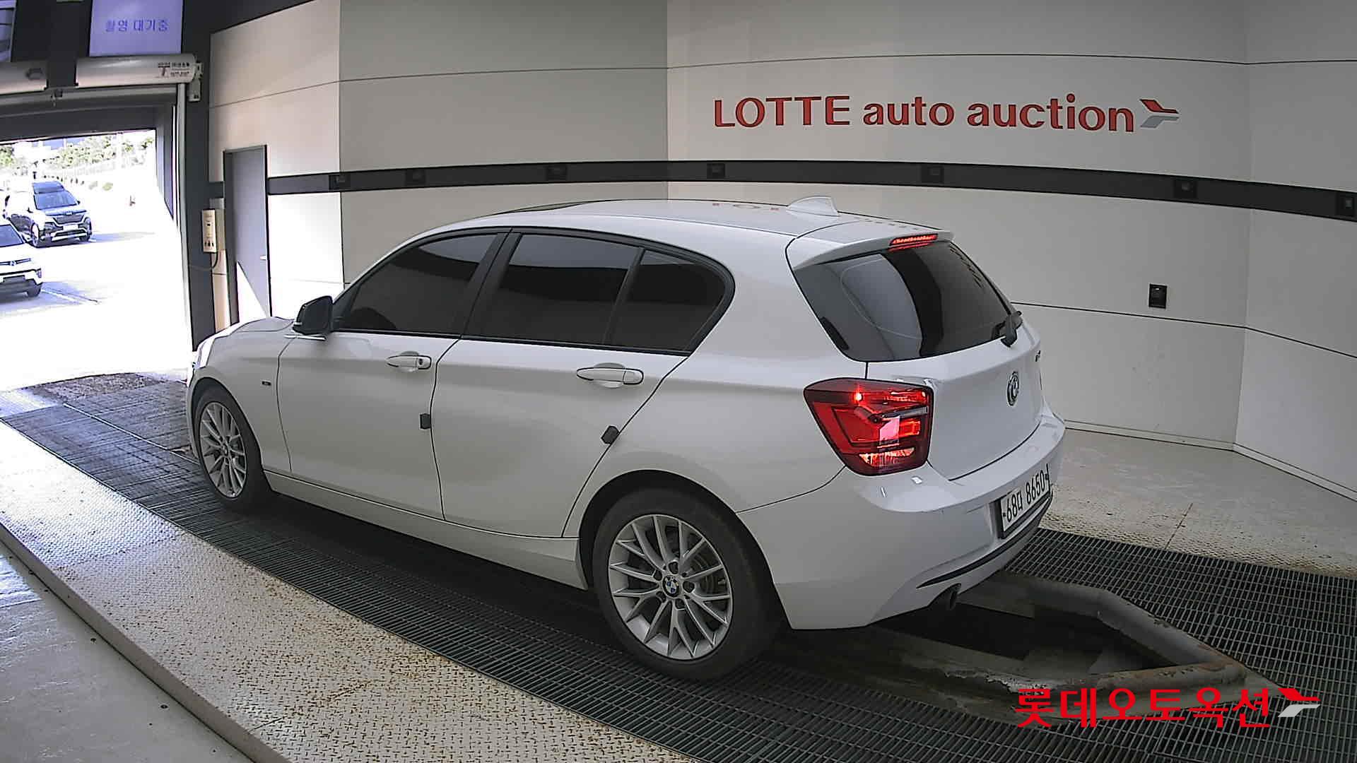 BMW الفئة الأولى