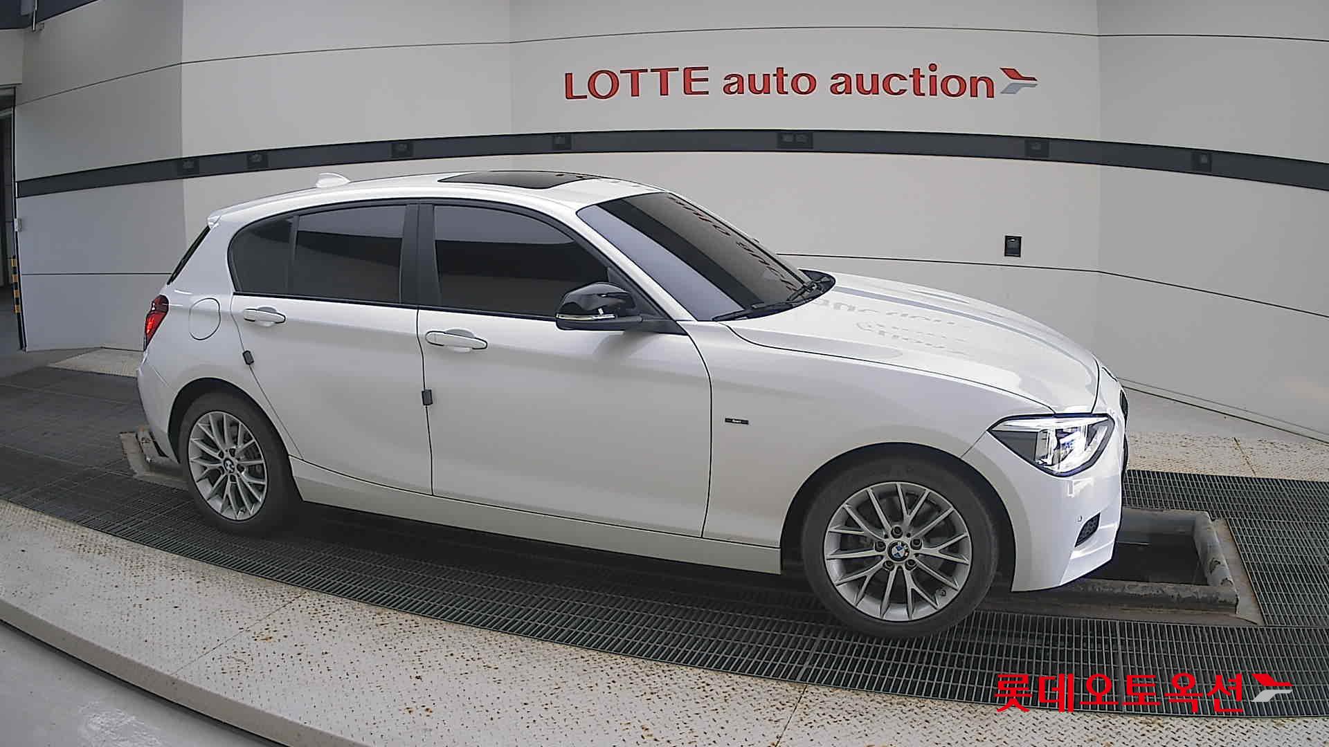 BMW الفئة الأولى