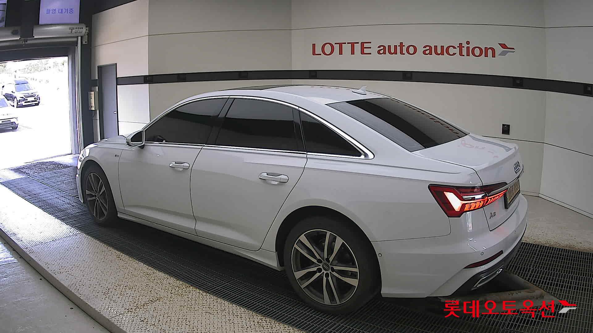 اودي A6