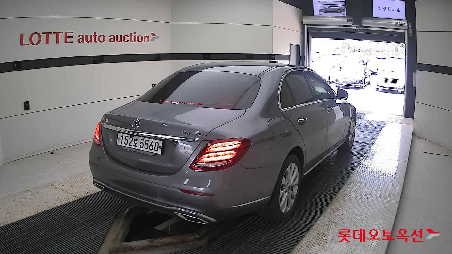 مرسيدس E300