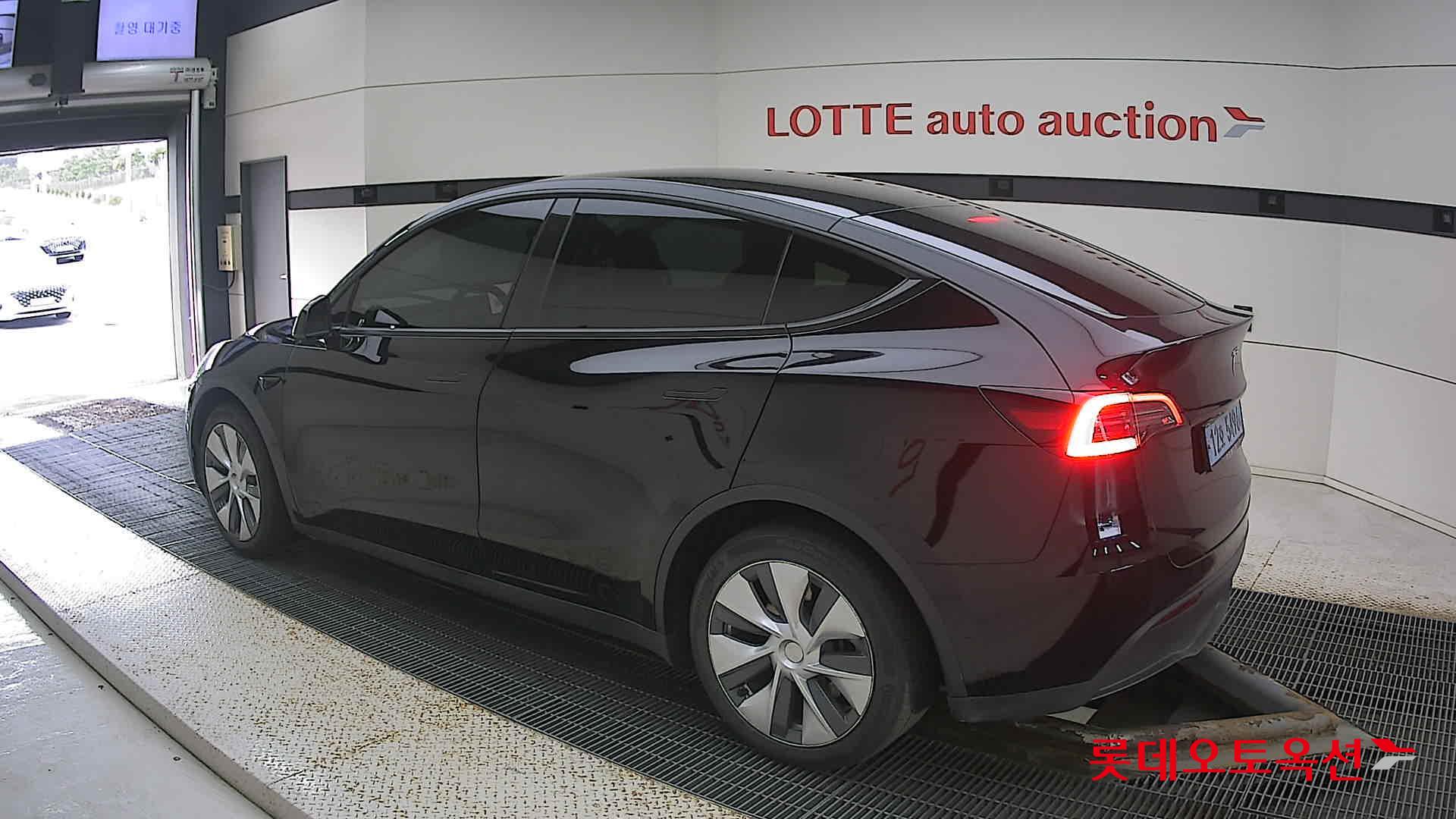 تسلا MODEL Y
