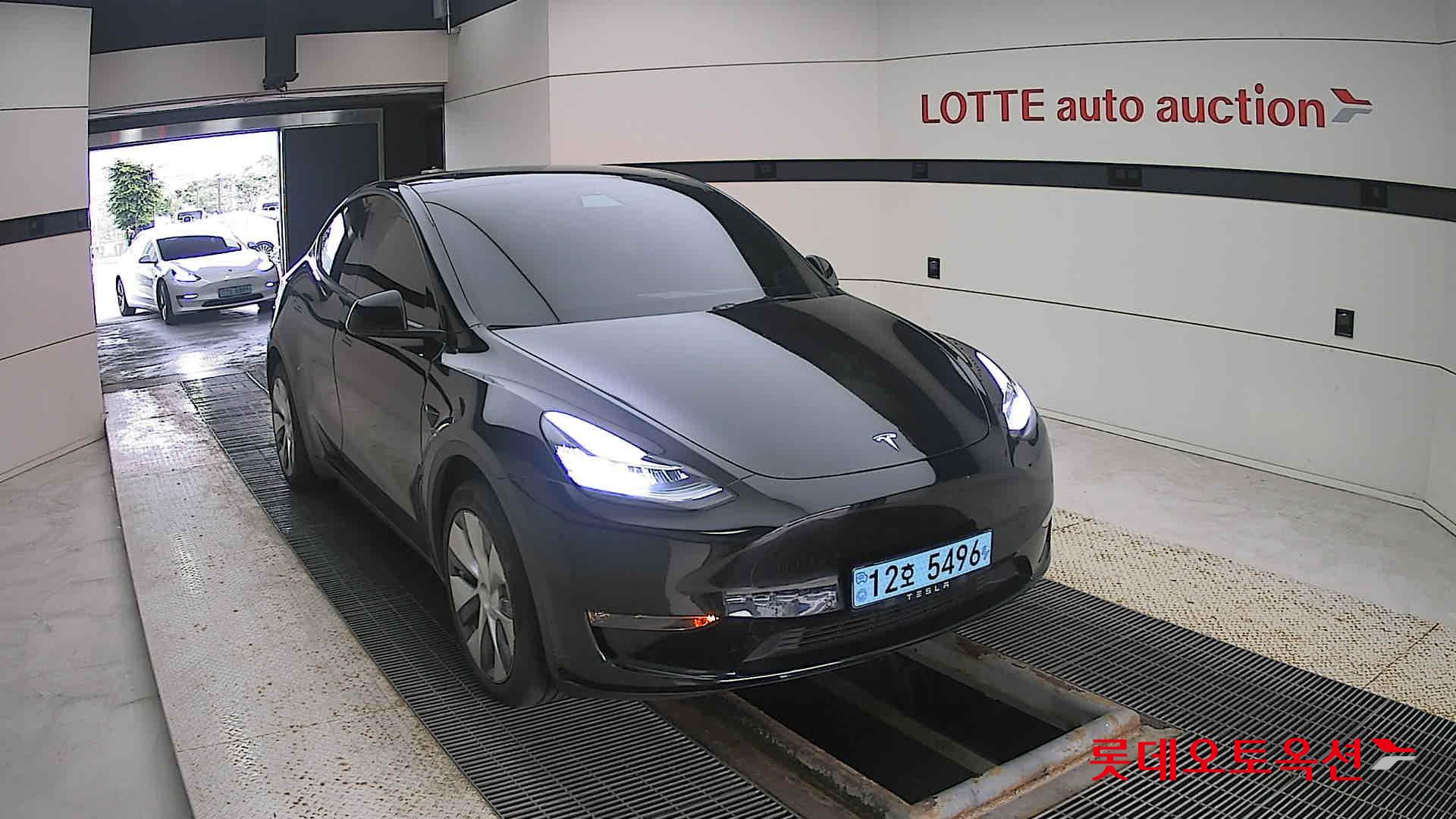 تسلا MODEL Y