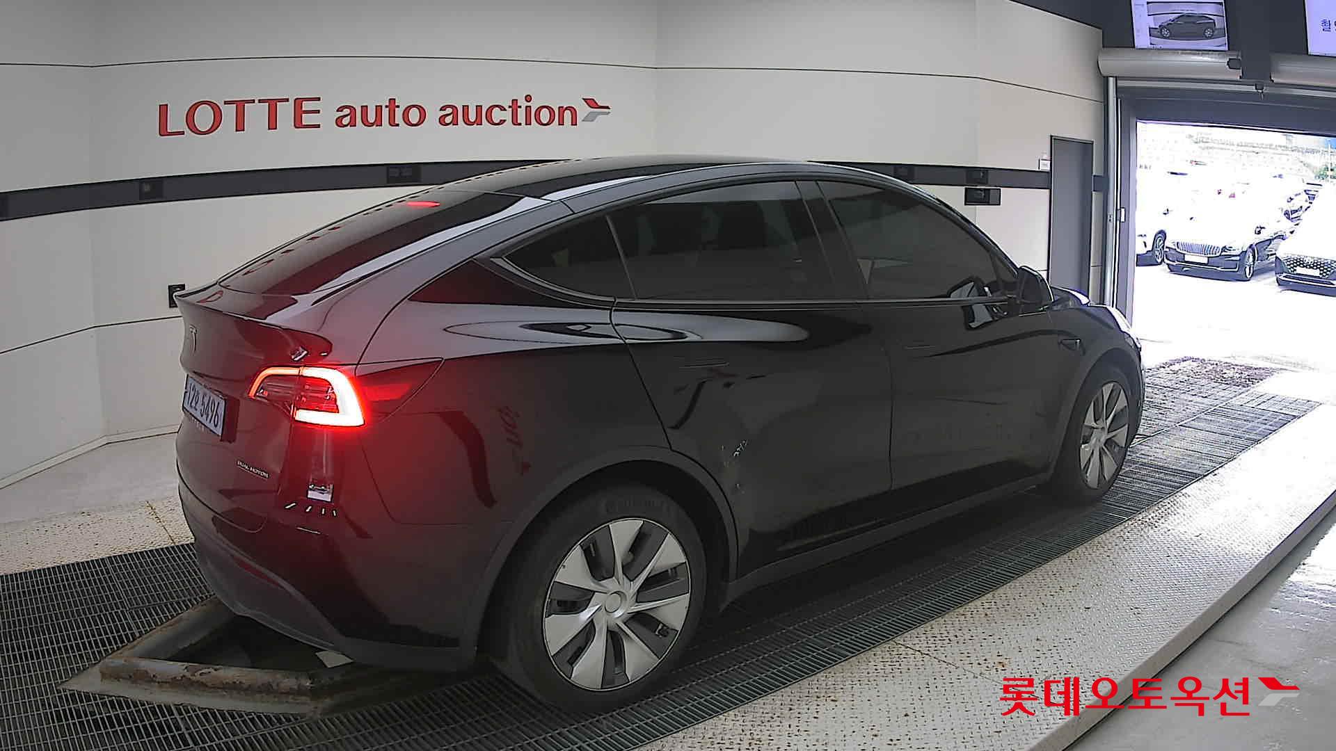 تسلا MODEL Y