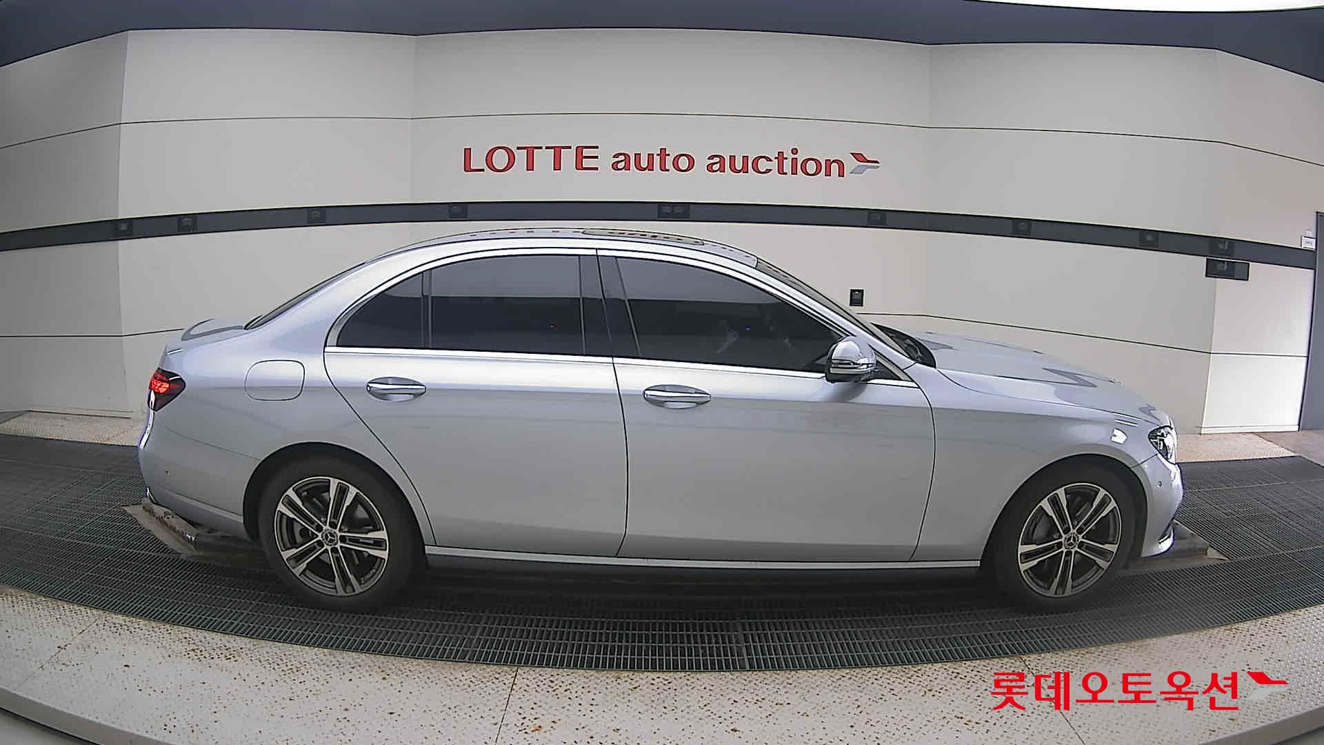 مرسيدس E350