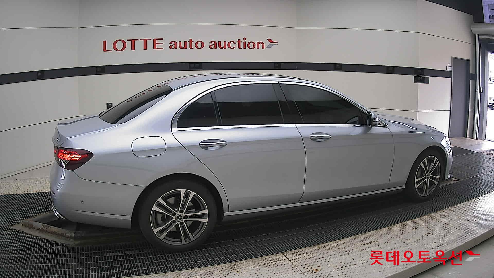 مرسيدس E350