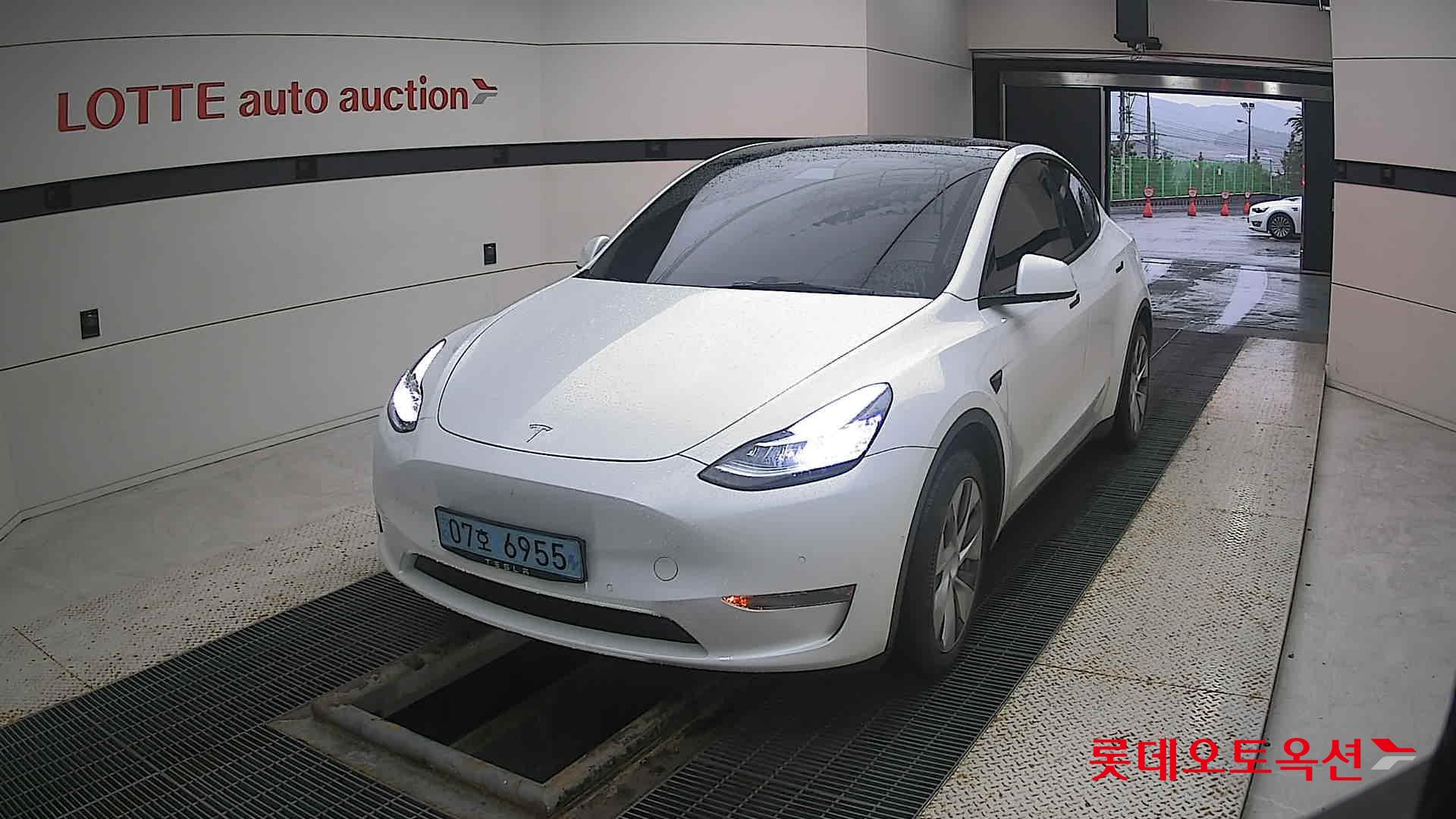 تسلا MODEL Y