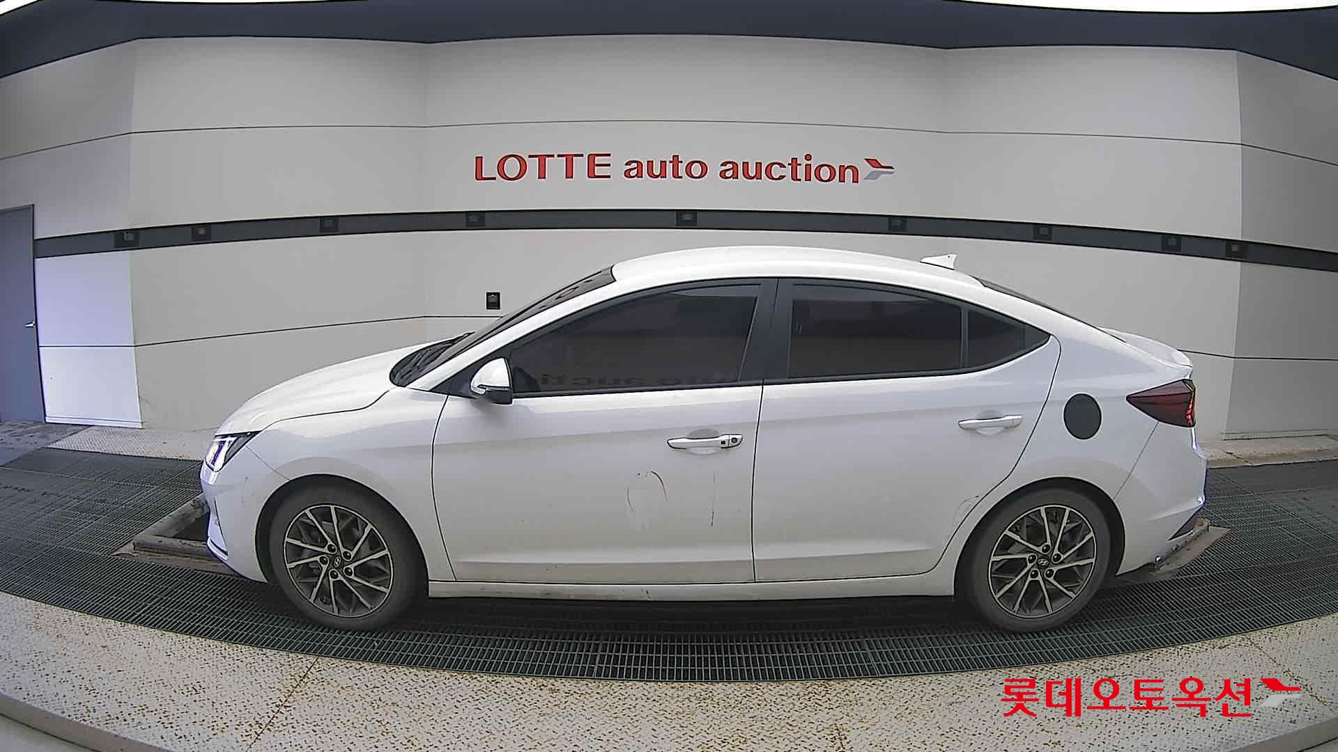 Hyundai Avante id 3461902 из Кореи 7