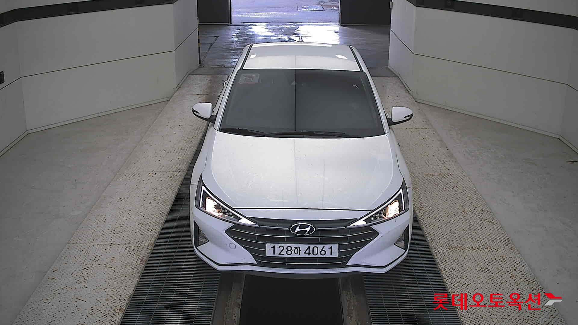 Hyundai Avante id 3461902 из Кореи 8