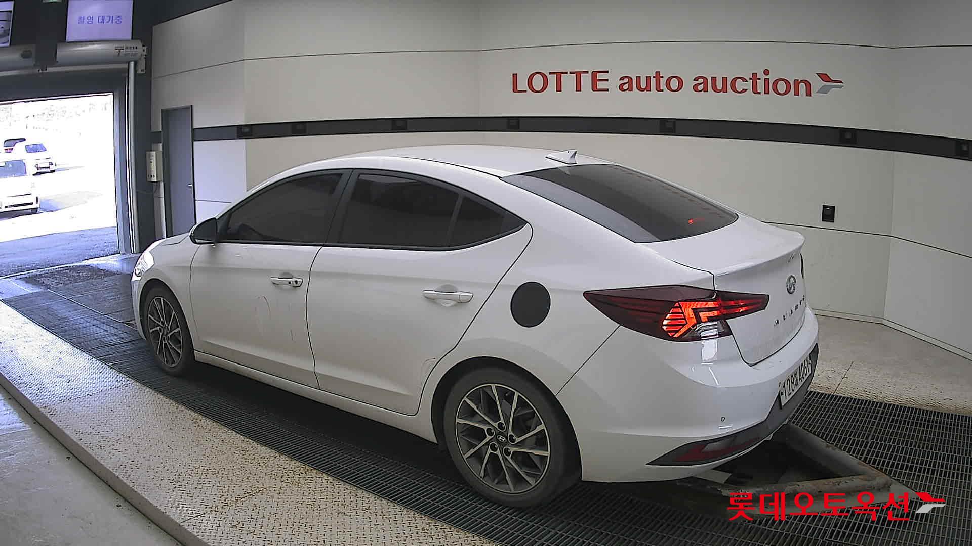 Hyundai Avante id 3461902 из Кореи 10