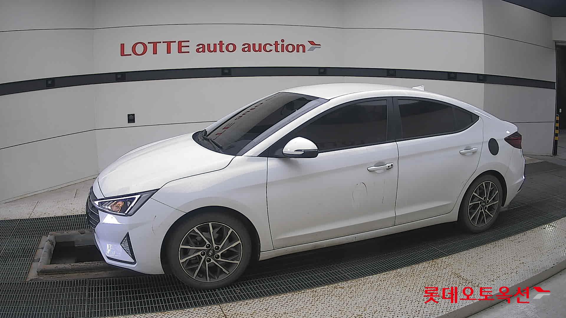 Hyundai Avante id 3461902 из Кореи 12