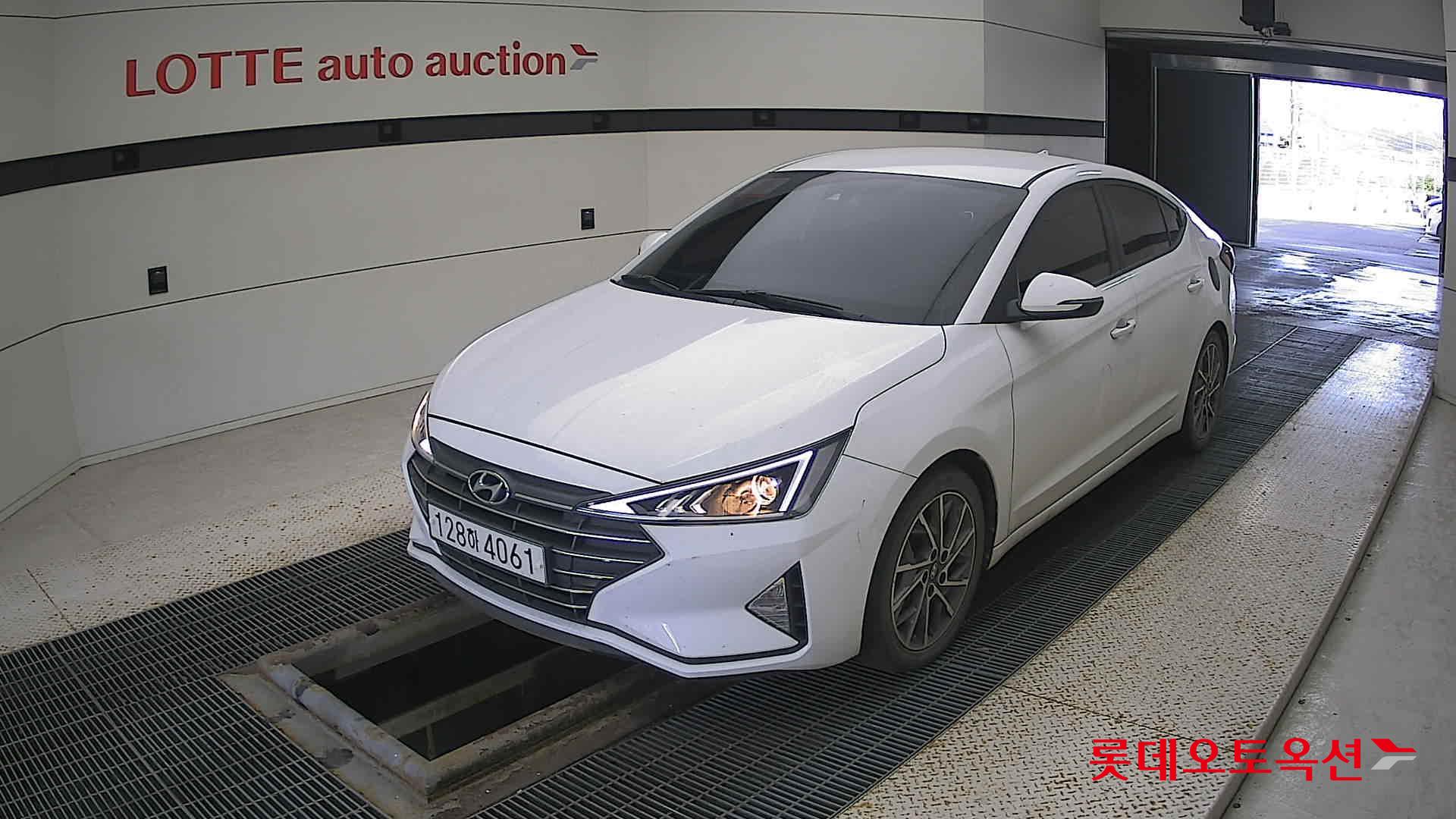 Hyundai Avante id 3461902 из Кореи 14