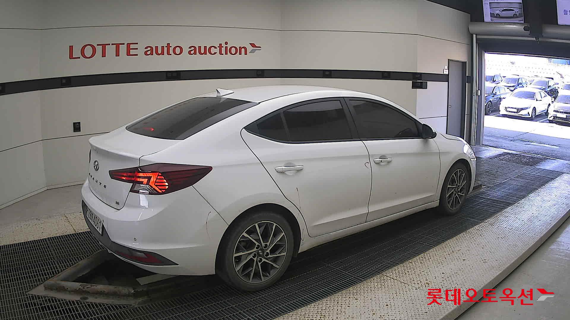 Hyundai Avante id 3461902 из Кореи 19