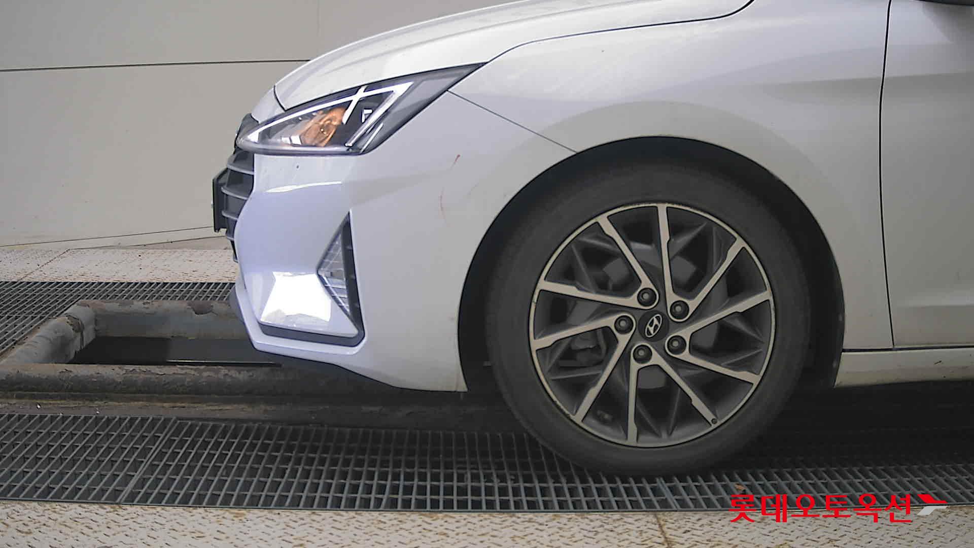 Hyundai Avante id 3461902 из Кореи 21