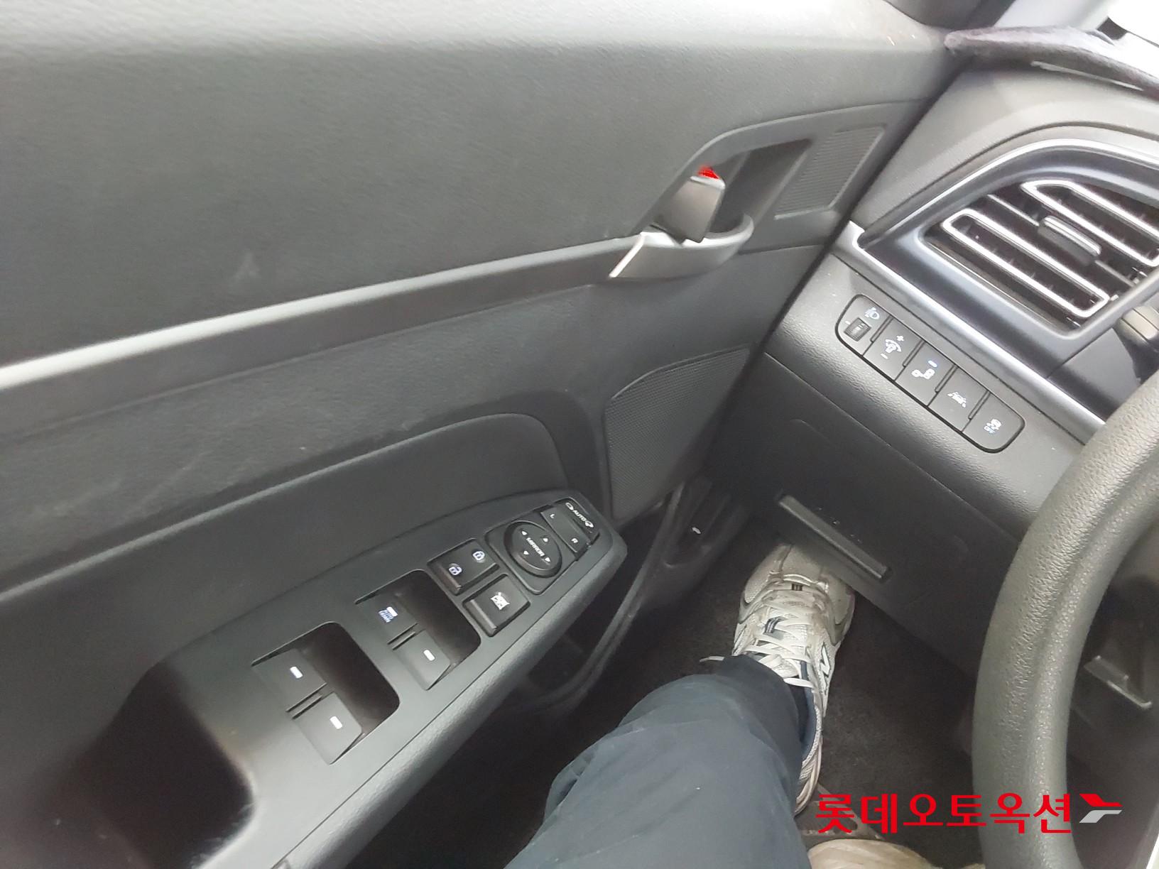 Hyundai Avante id 3461902 из Кореи 28