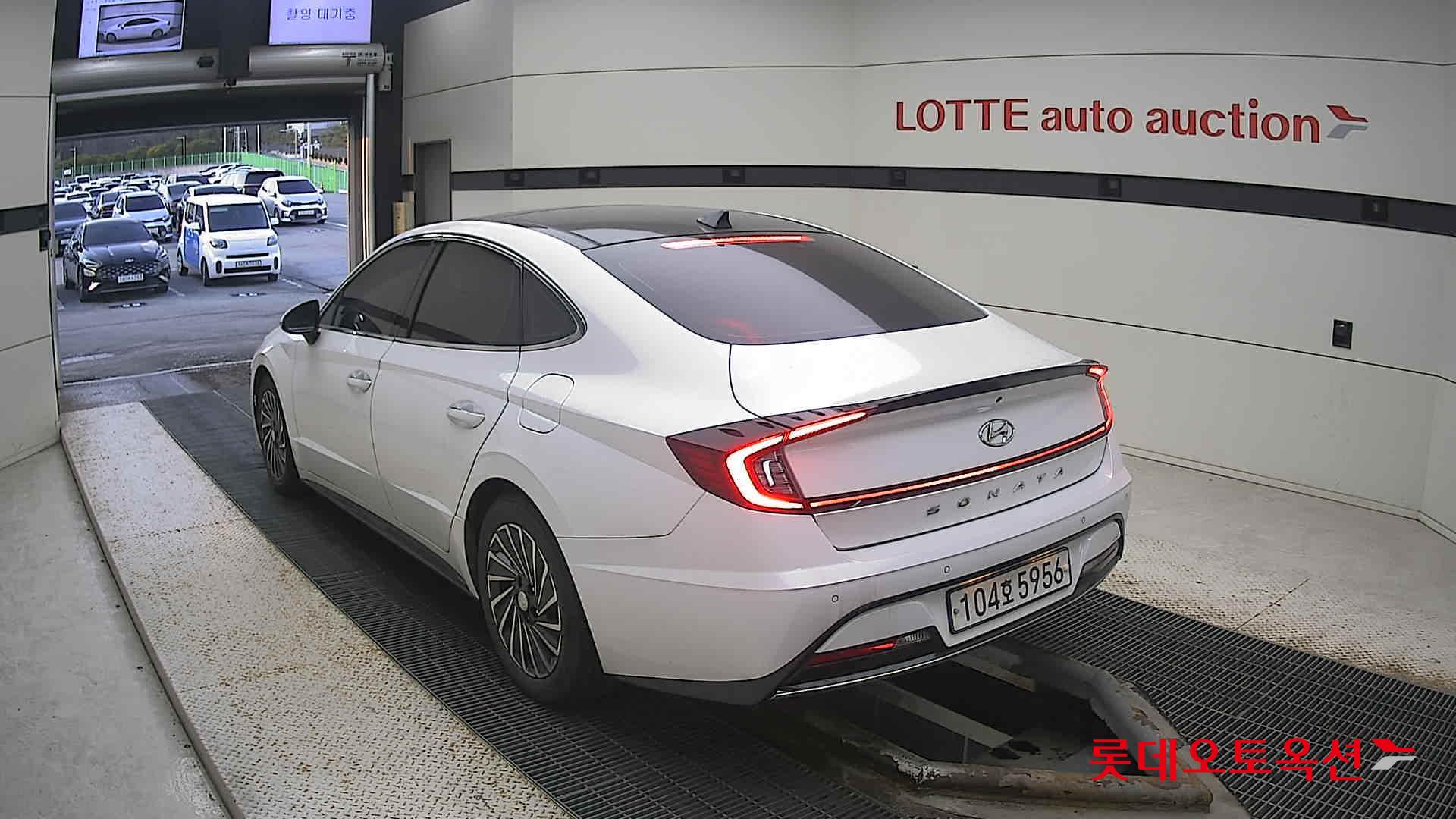 Hyundai Sonata Hybrid 2021 White cream (optional) из Кореи, фото 6