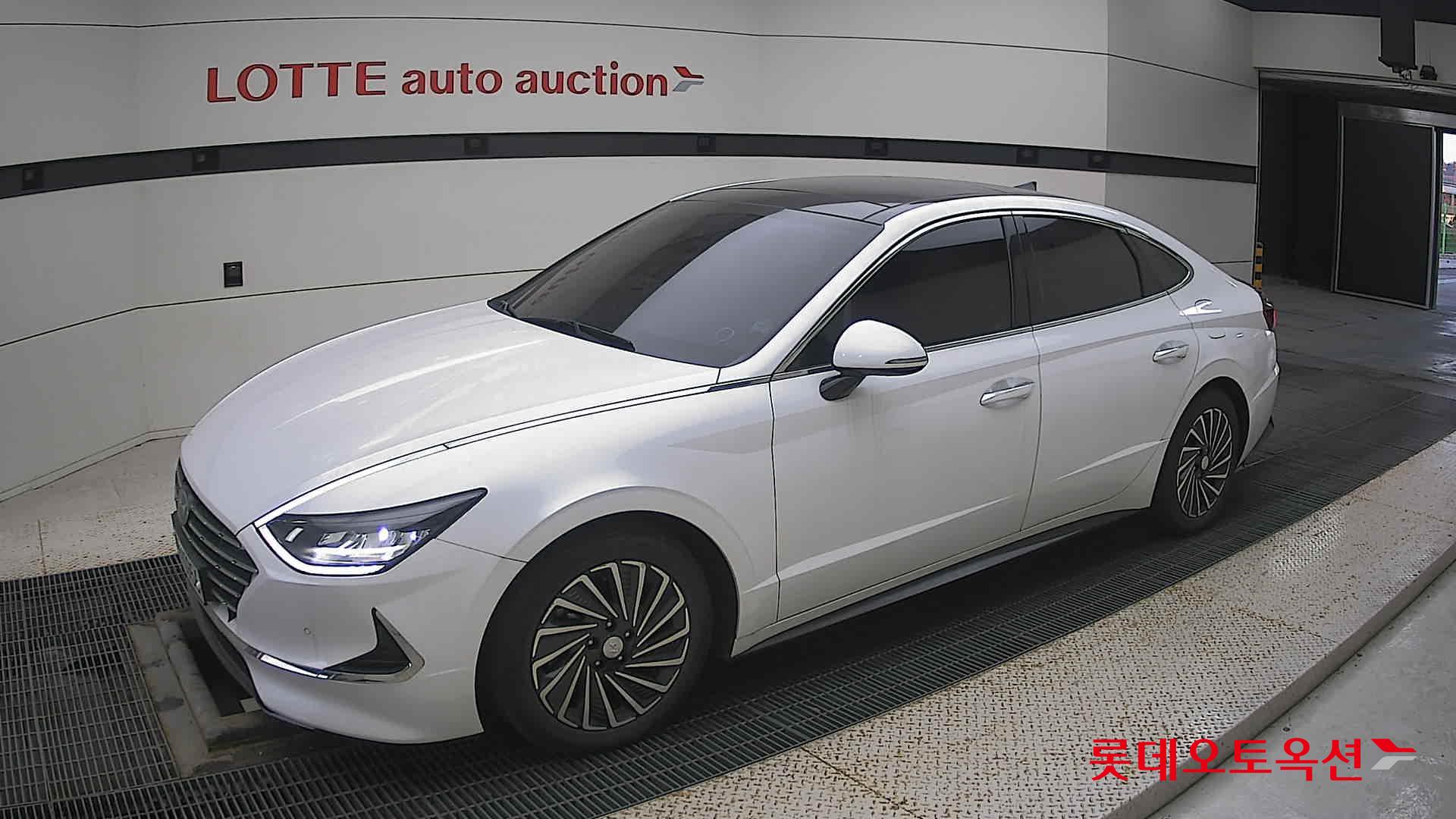 Hyundai Sonata Hybrid id 3461910 из Кореи 13